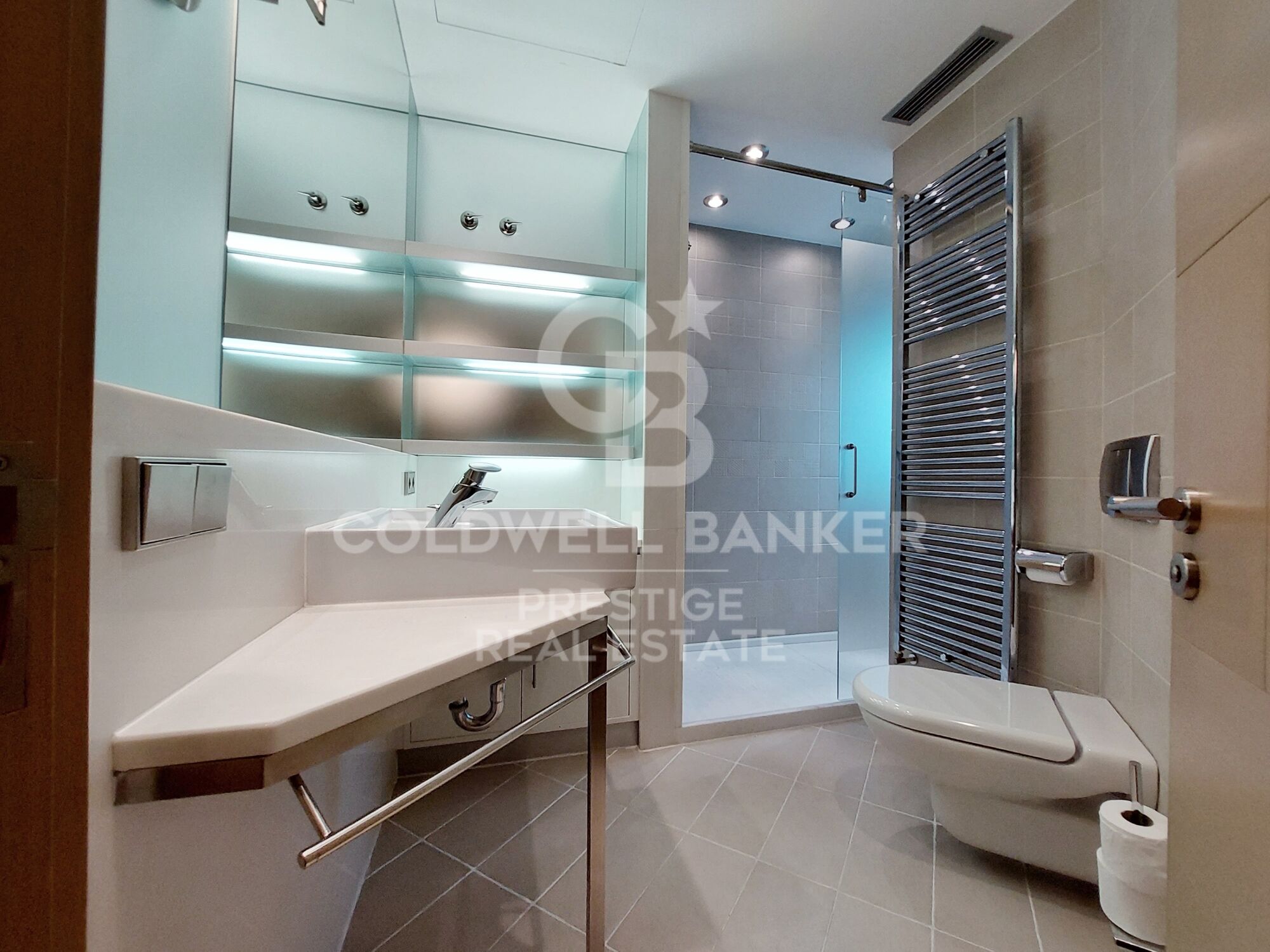 Luxury flat for sale in Barcelona