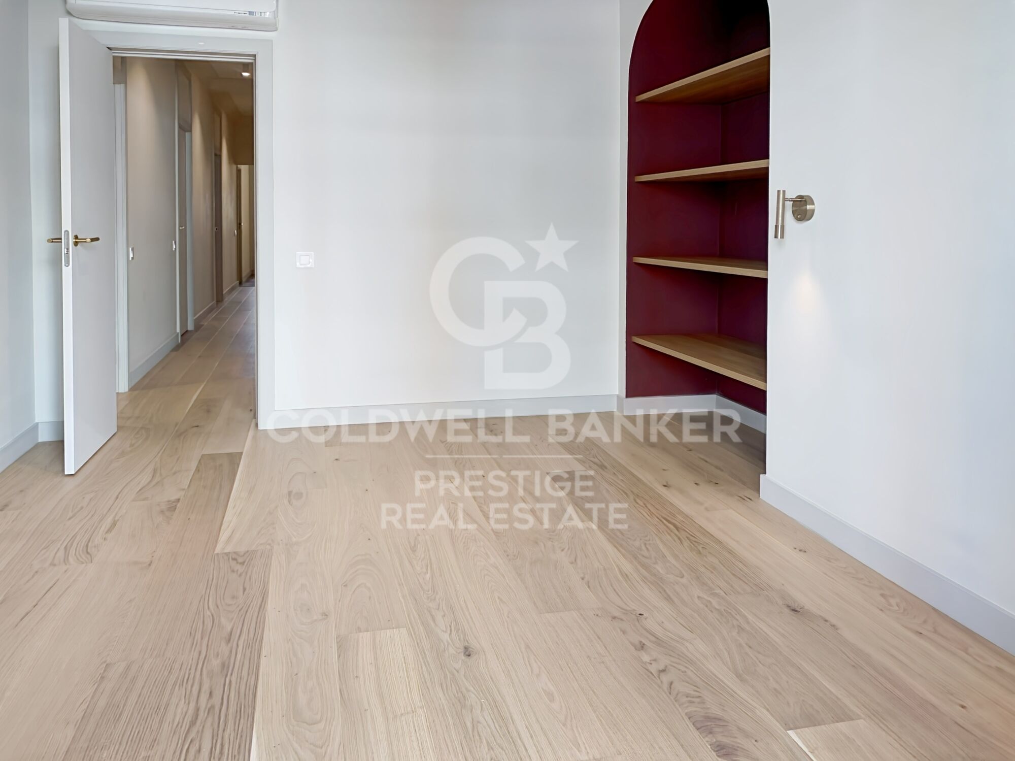 Hochwertig renovierte Wohnung in der Avenida de Sarrià, nur wenige Schritte von Francesc Macià entfernt,Barcelona