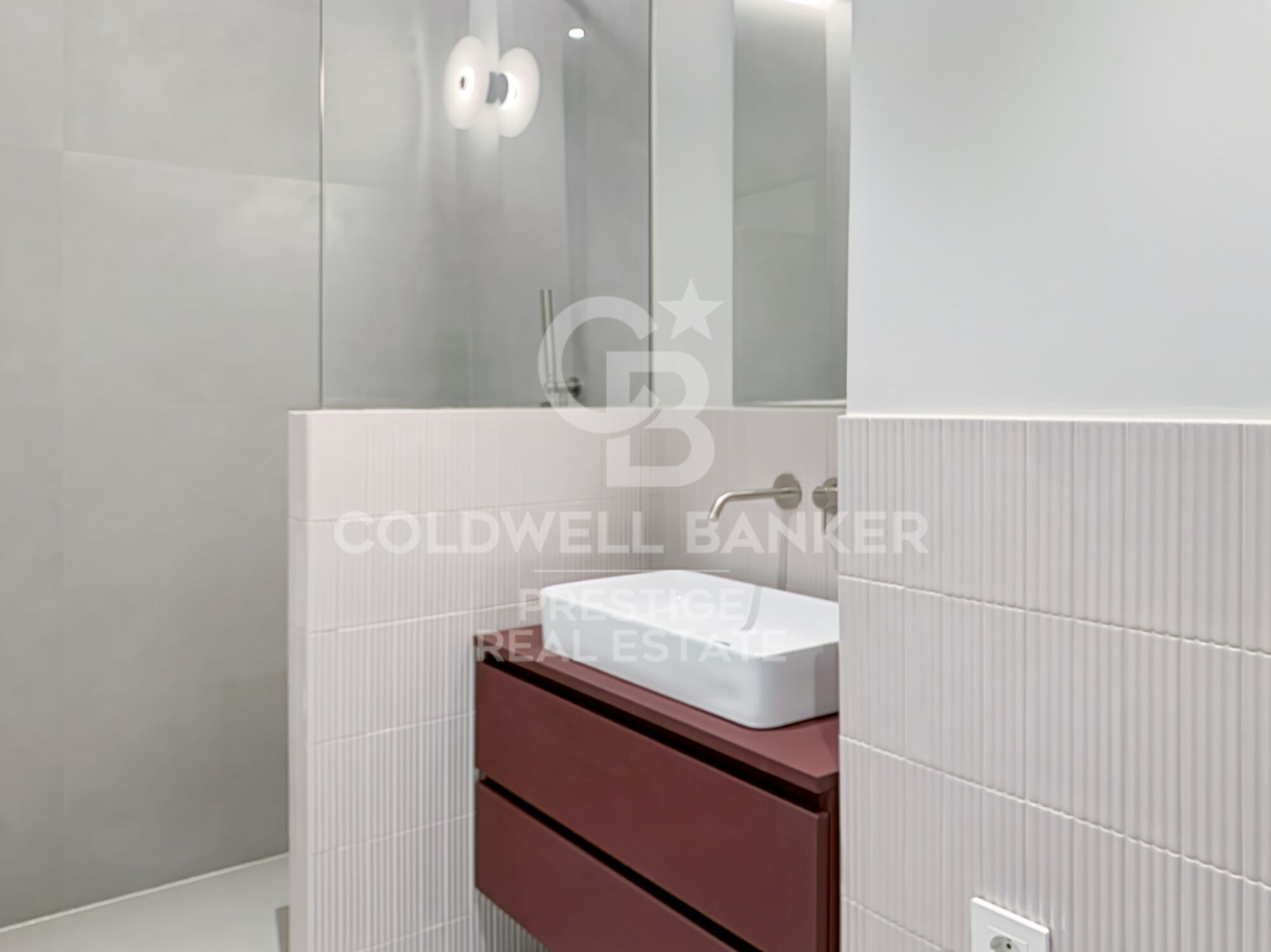 Hochwertig renovierte Wohnung in der Avenida de Sarrià, nur wenige Schritte von Francesc Macià entfernt,Barcelona