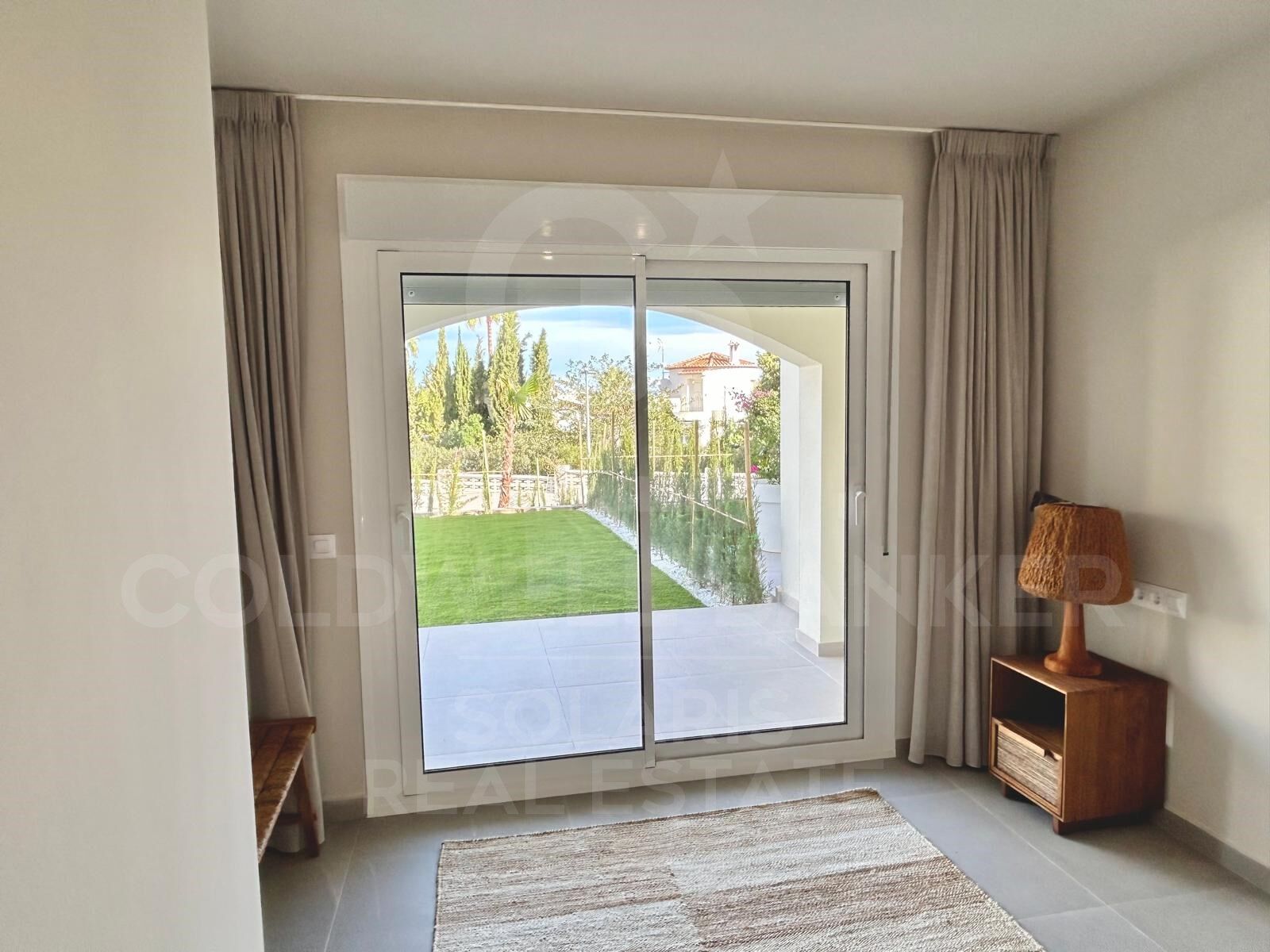 Wohnung in Dénia mit herrlicher Terrasse nur wenige Meter vom Strand entfernt