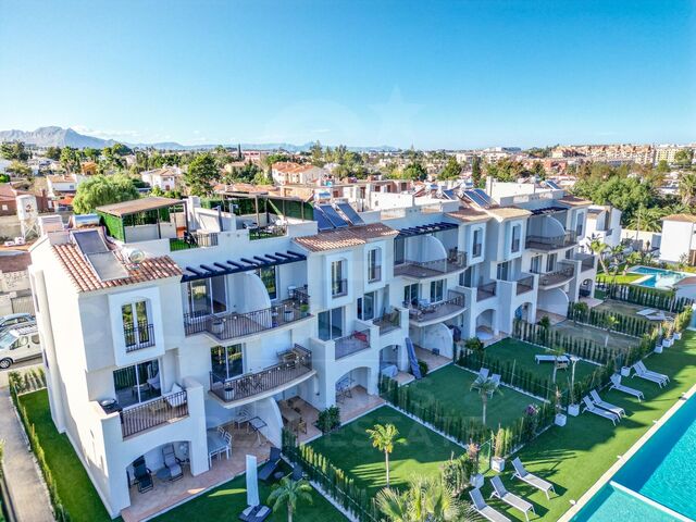 Apartment in Dénia with magnificent terrace a few meters from the beach