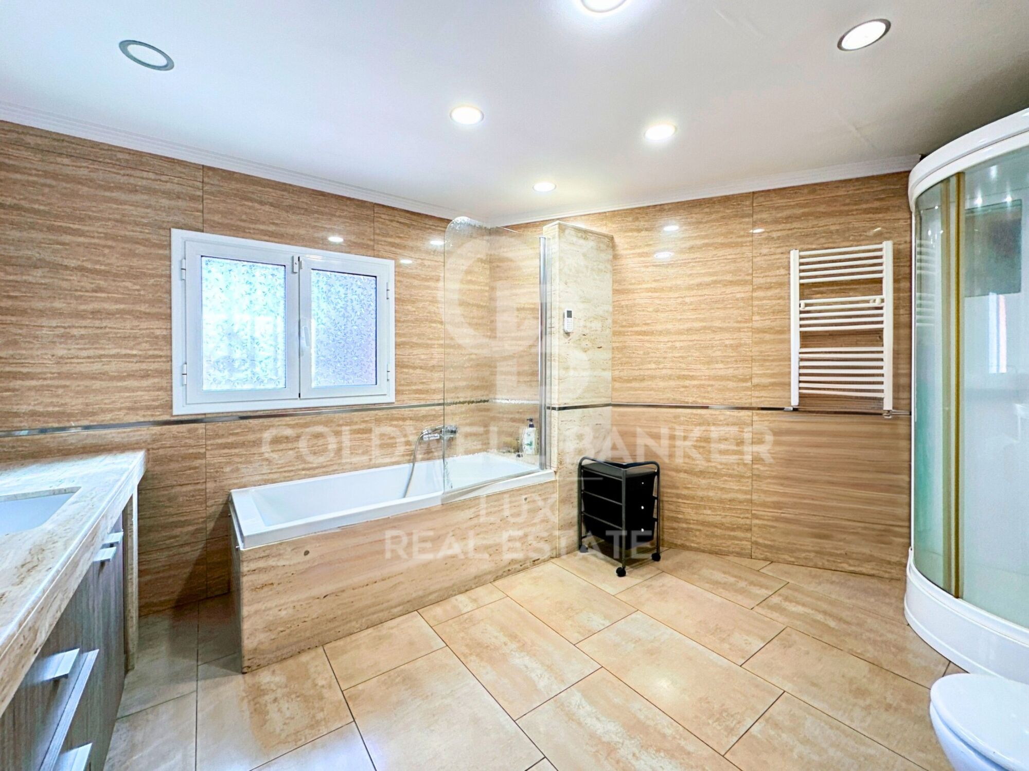 Casa con jardín en Garriguella, pueblo tranquilo del Alt Empordà