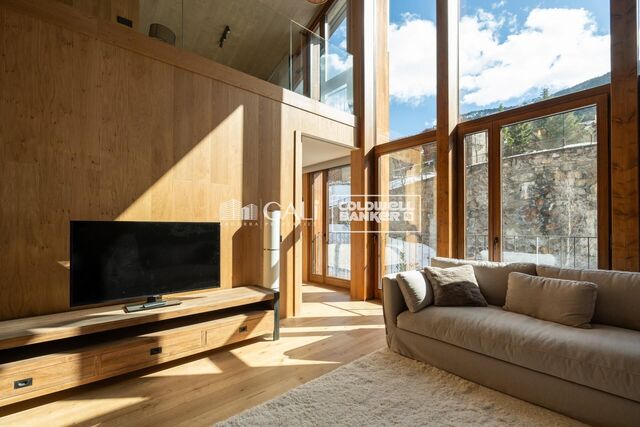 Penthouse 5 Bedrooms Rent Canillo