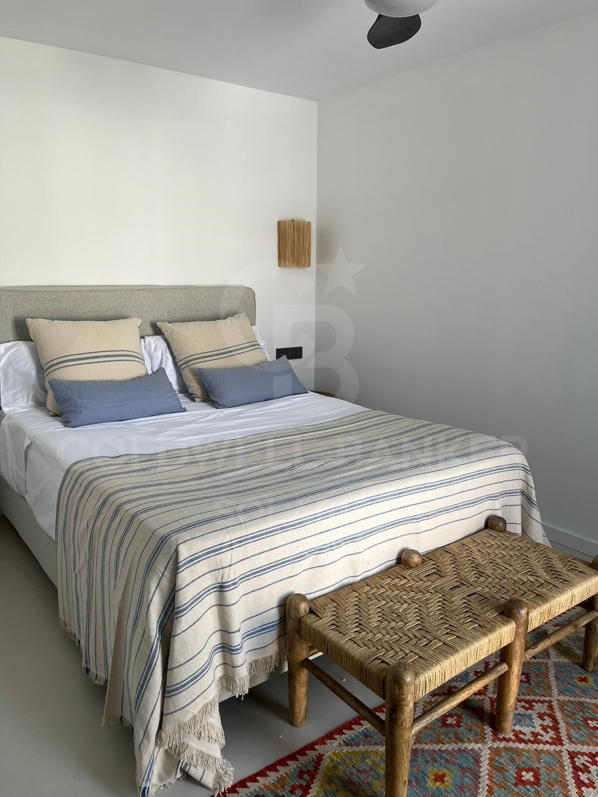 Exklusive Villa mit 6 Schlafzimmern, nur wenige Minuten vom Strand Arenal in Jávea entfernt.