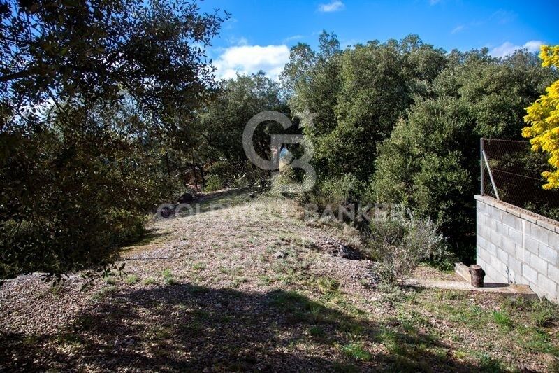 Espectacular terreno con vistas únicas.
