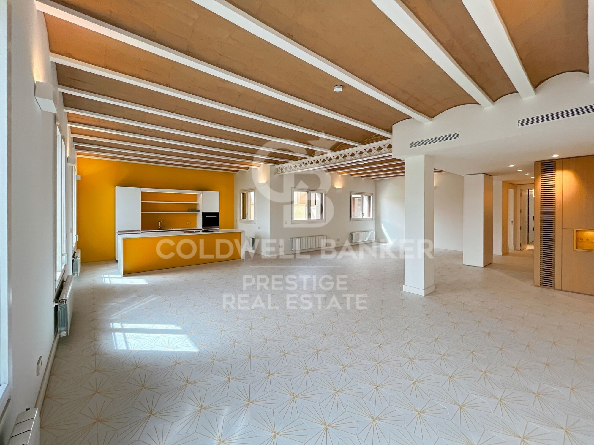 Apartamentos reformados en La Dreta del Eixample