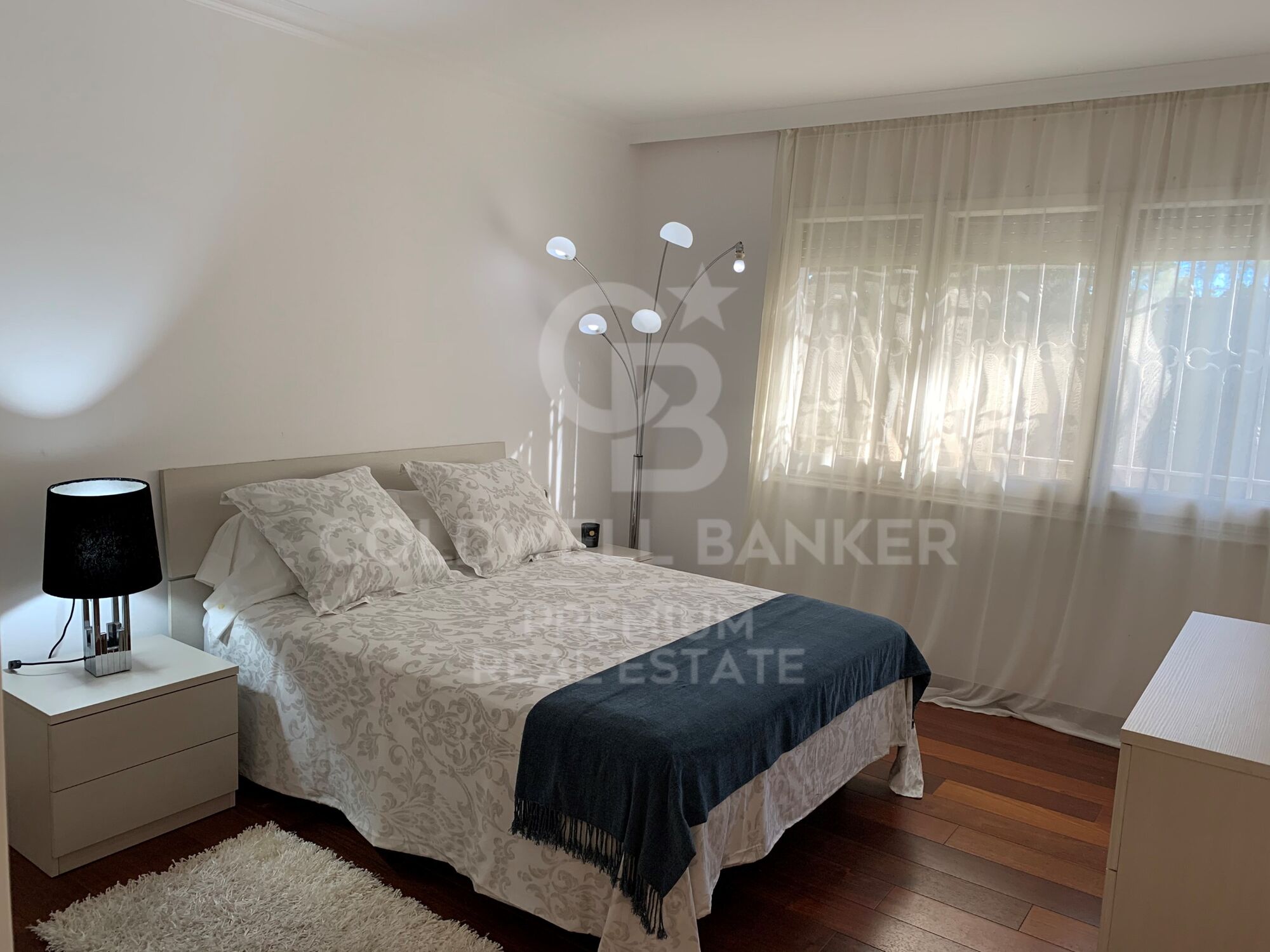 Magnificent villa totally private