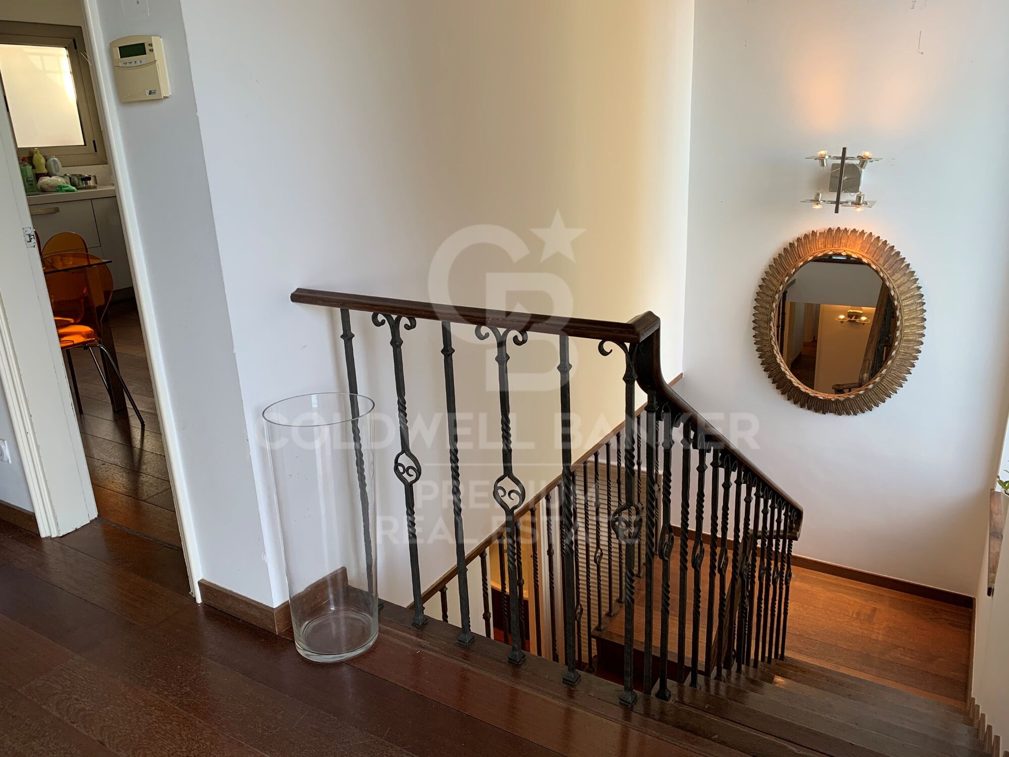 Magnificent villa totally private