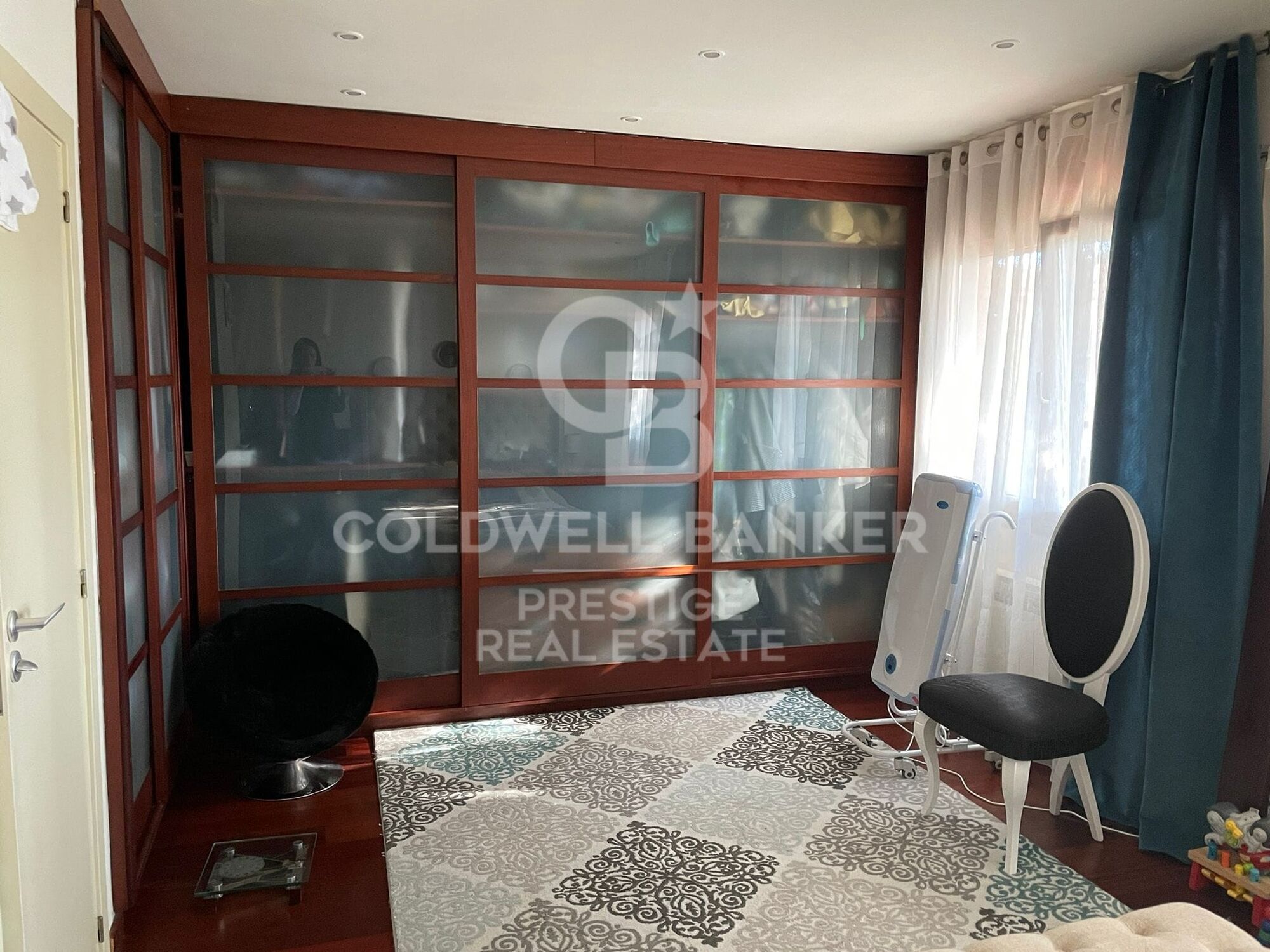 Comfortable house 80m from the beach