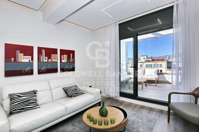Penthouse mit Terrasse zu verkaufen mit Blick auf Barcelonas Eixample