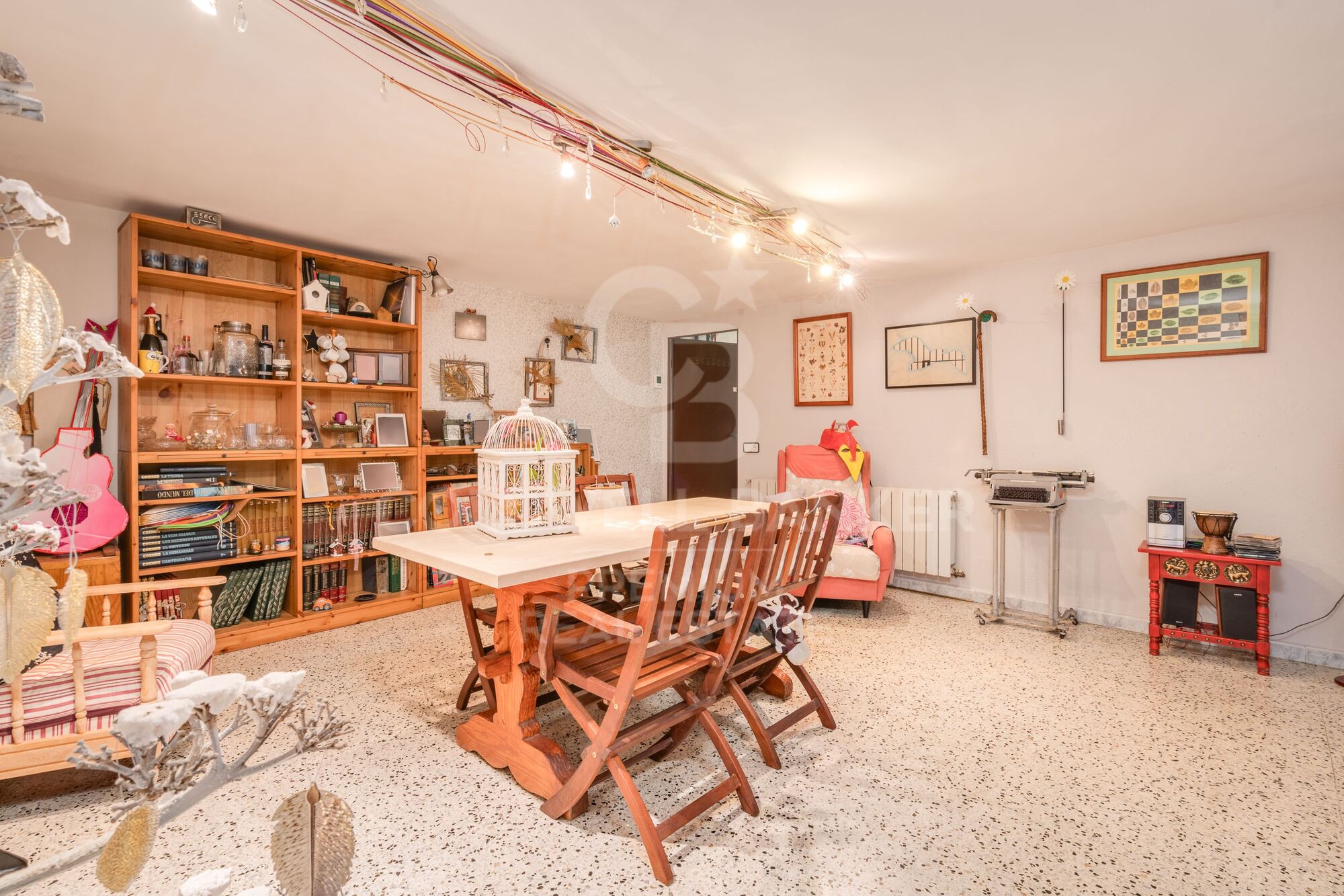 Espacio y Serenidad: Una Oportunidad Única en Can Mir - Castellnou