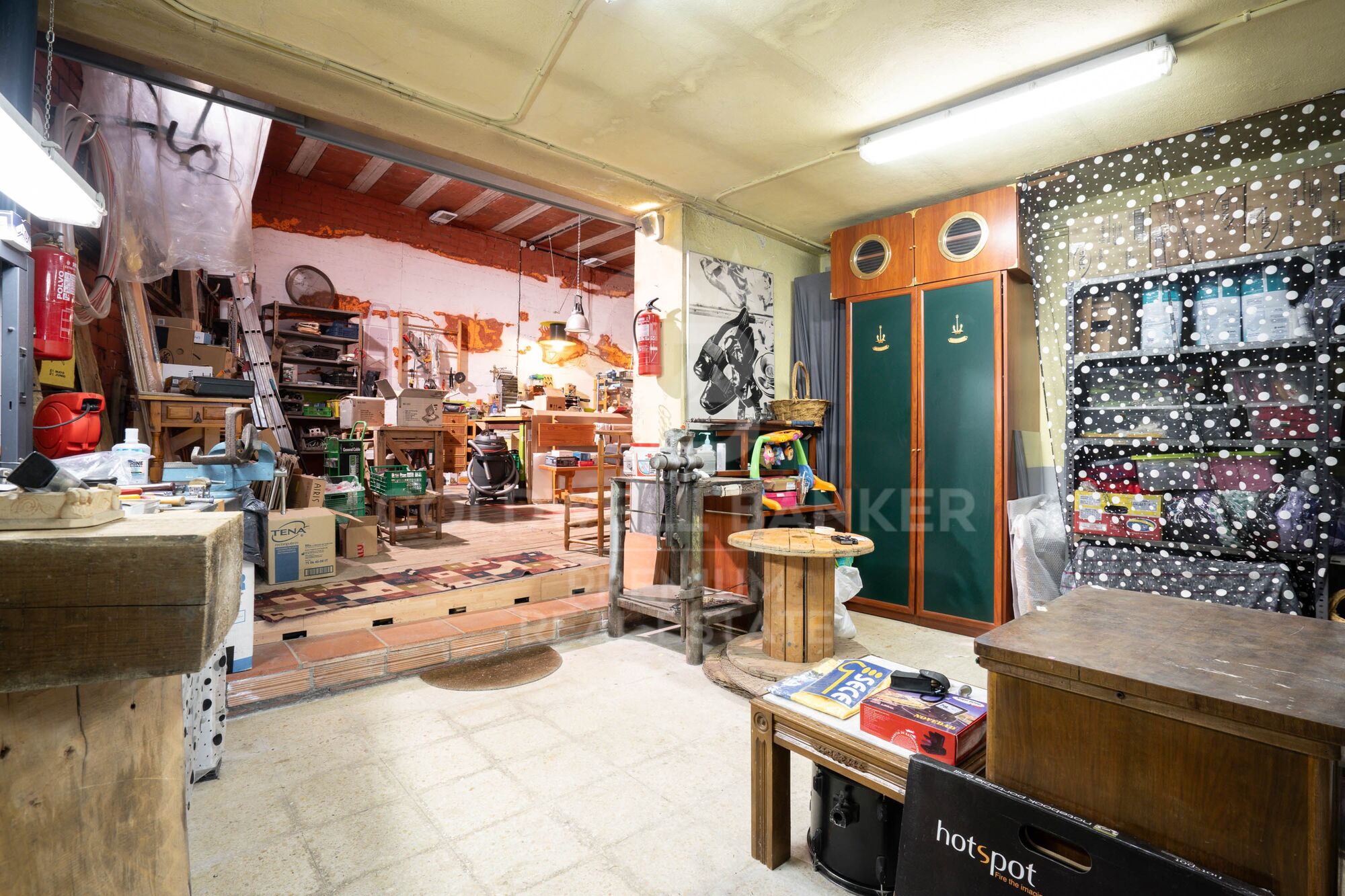 Espacio y Serenidad: Una Oportunidad Única en Can Mir - Castellnou