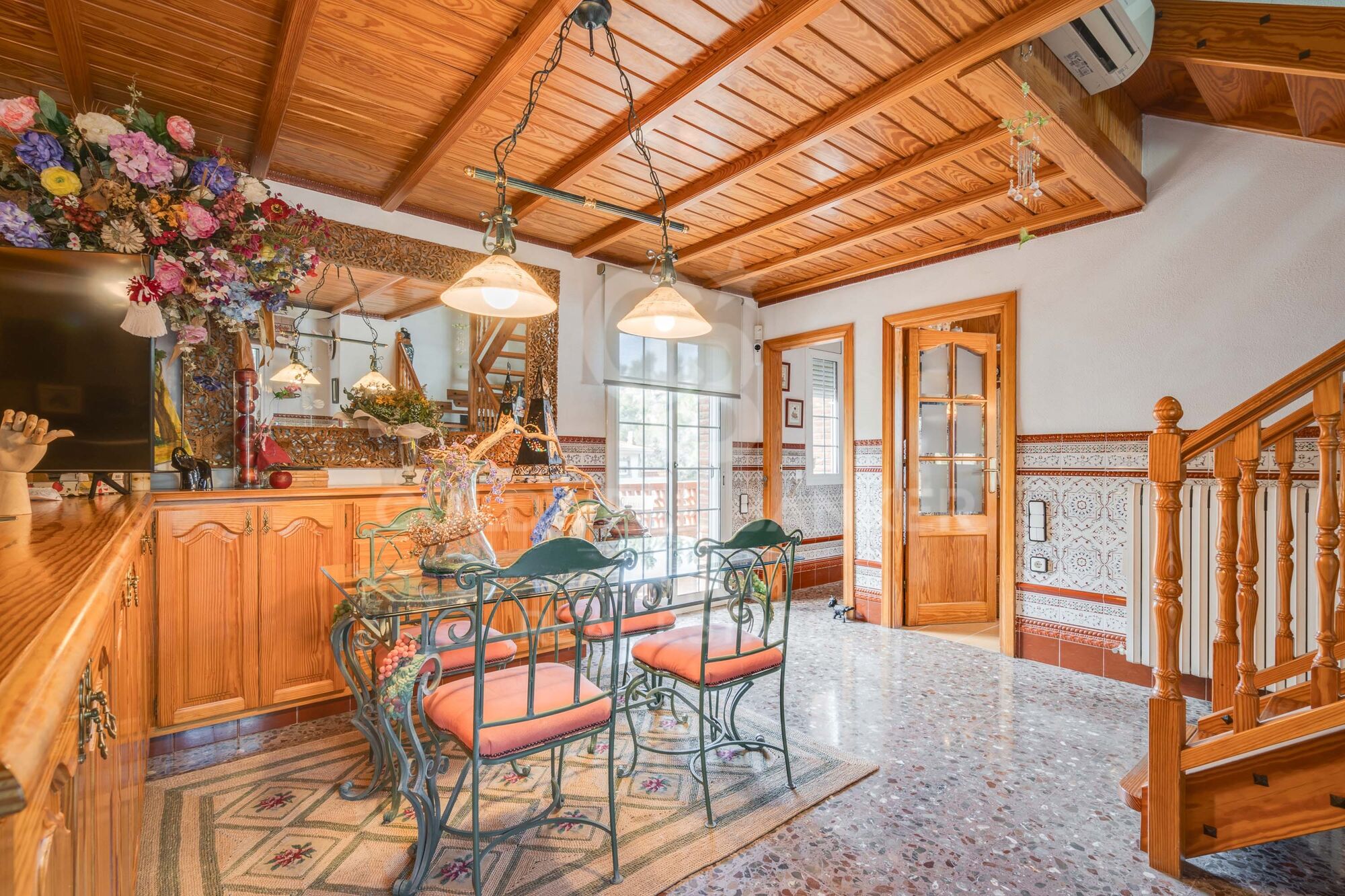 Espacio y Serenidad: Una Oportunidad Única en Can Mir - Castellnou