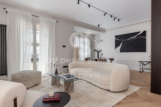 Appartement à vendre avec 3 chambres, 2 salles de bain et terrasse à Recoletos, Madrid