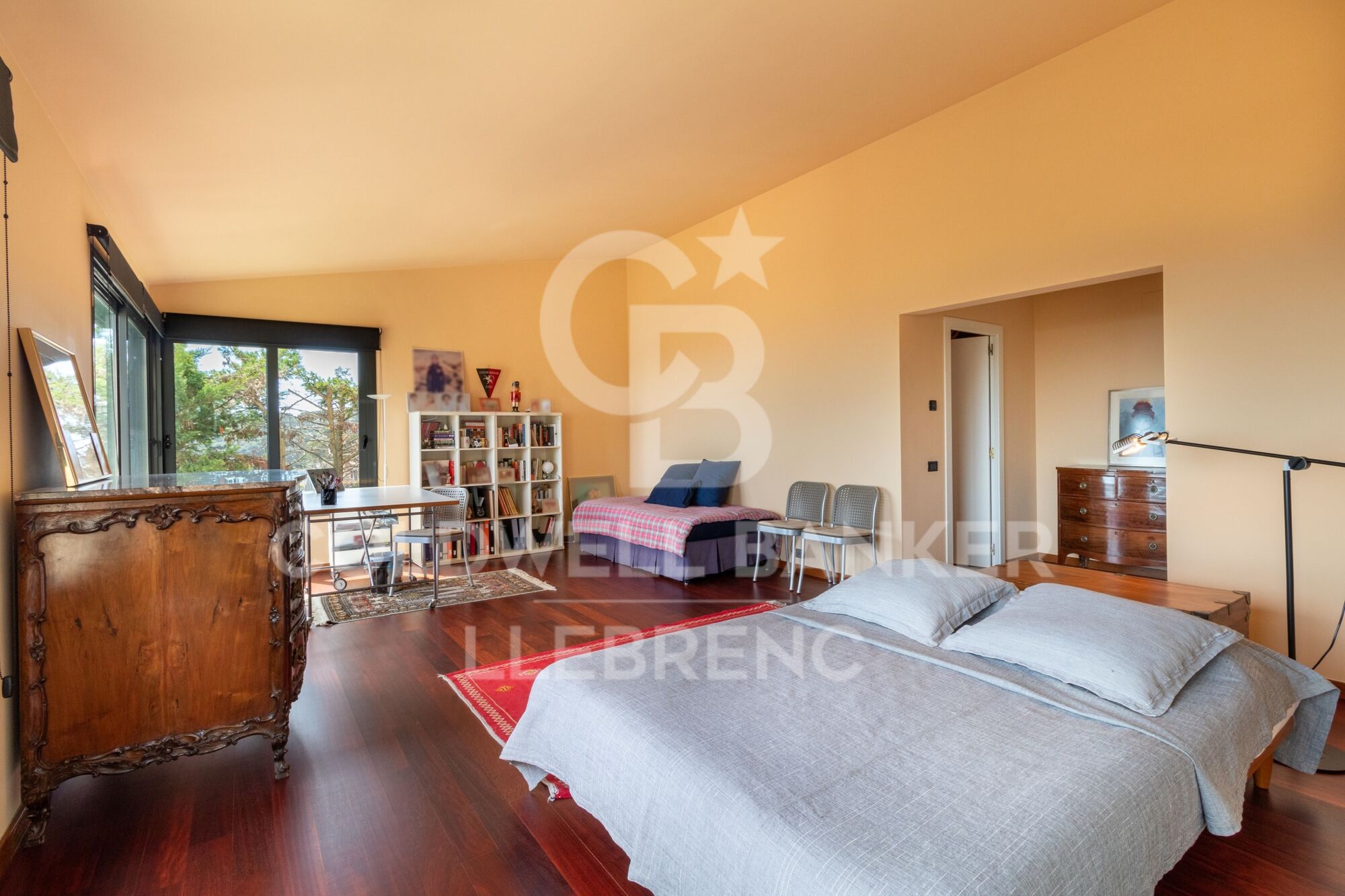 Superbe maison design à vendre à Vallvidrera avec jardin et piscine