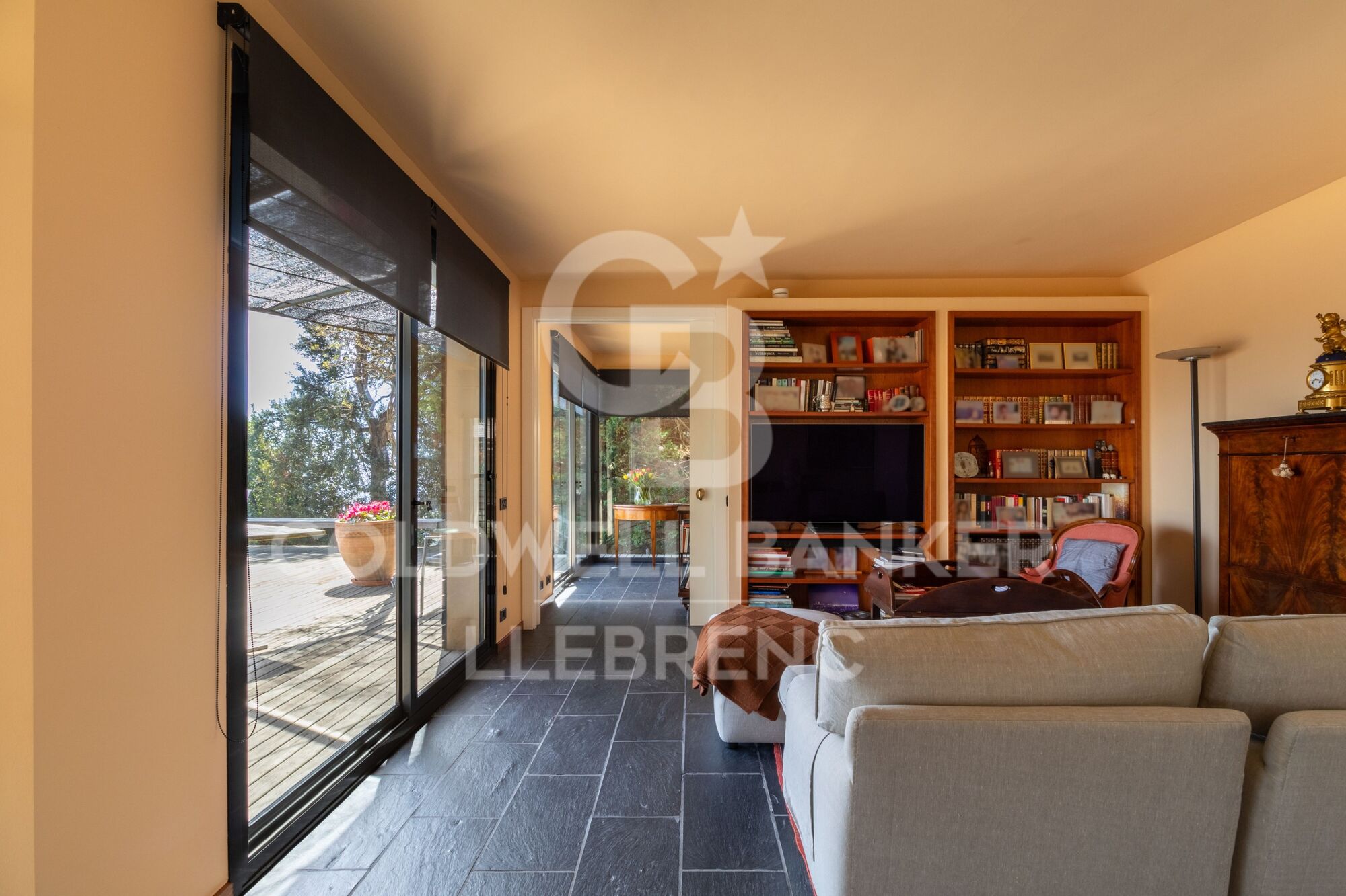 Superbe maison design à vendre à Vallvidrera avec jardin et piscine