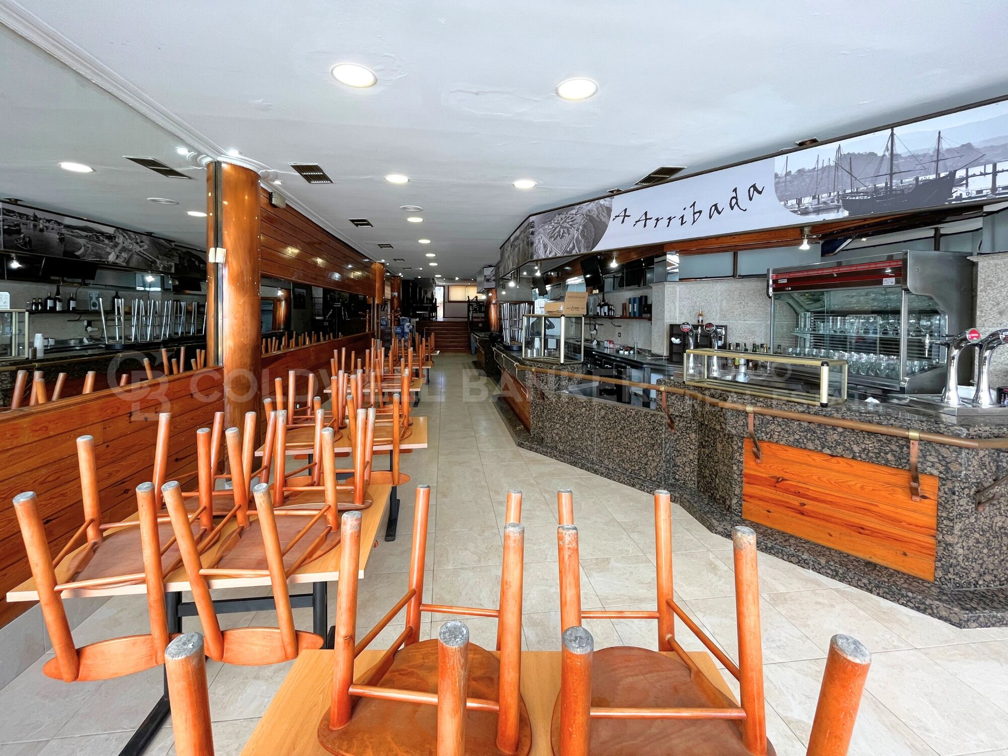 Local a pie de playa en Panxon, Nigrán