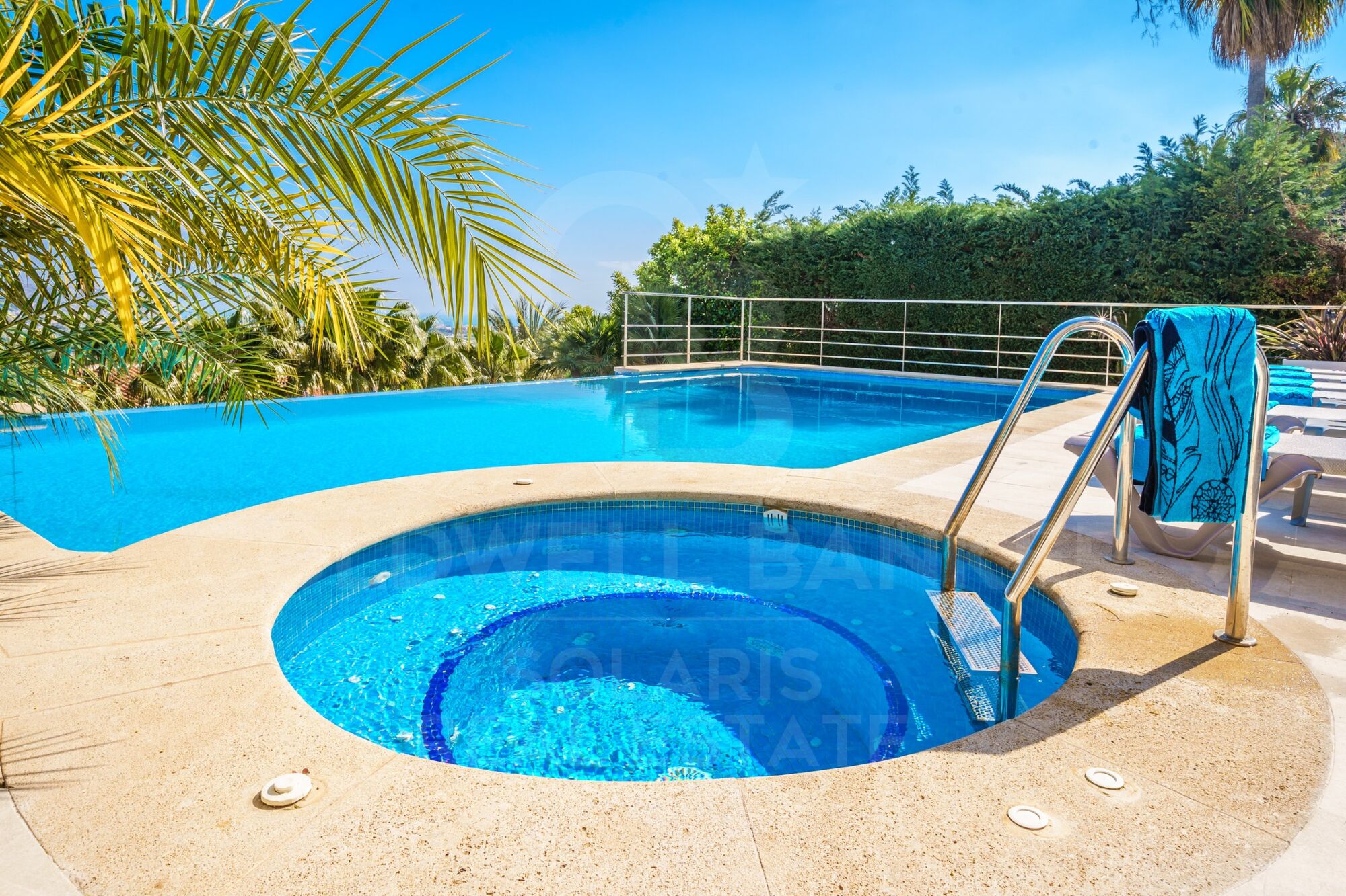 ORCHID HOUSE with incredible view