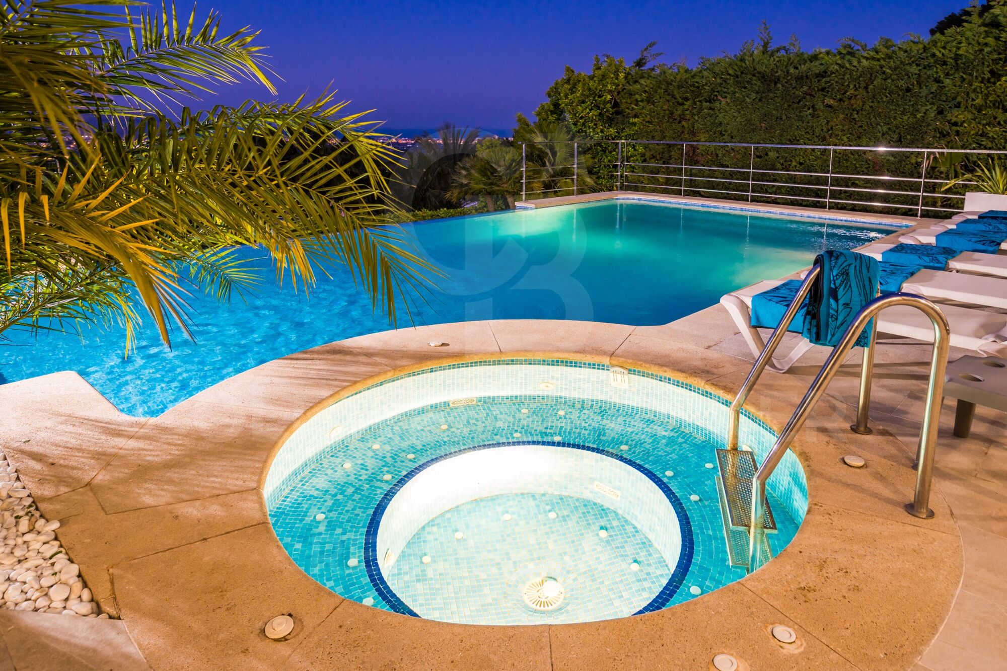 ORCHID HOUSE with incredible view