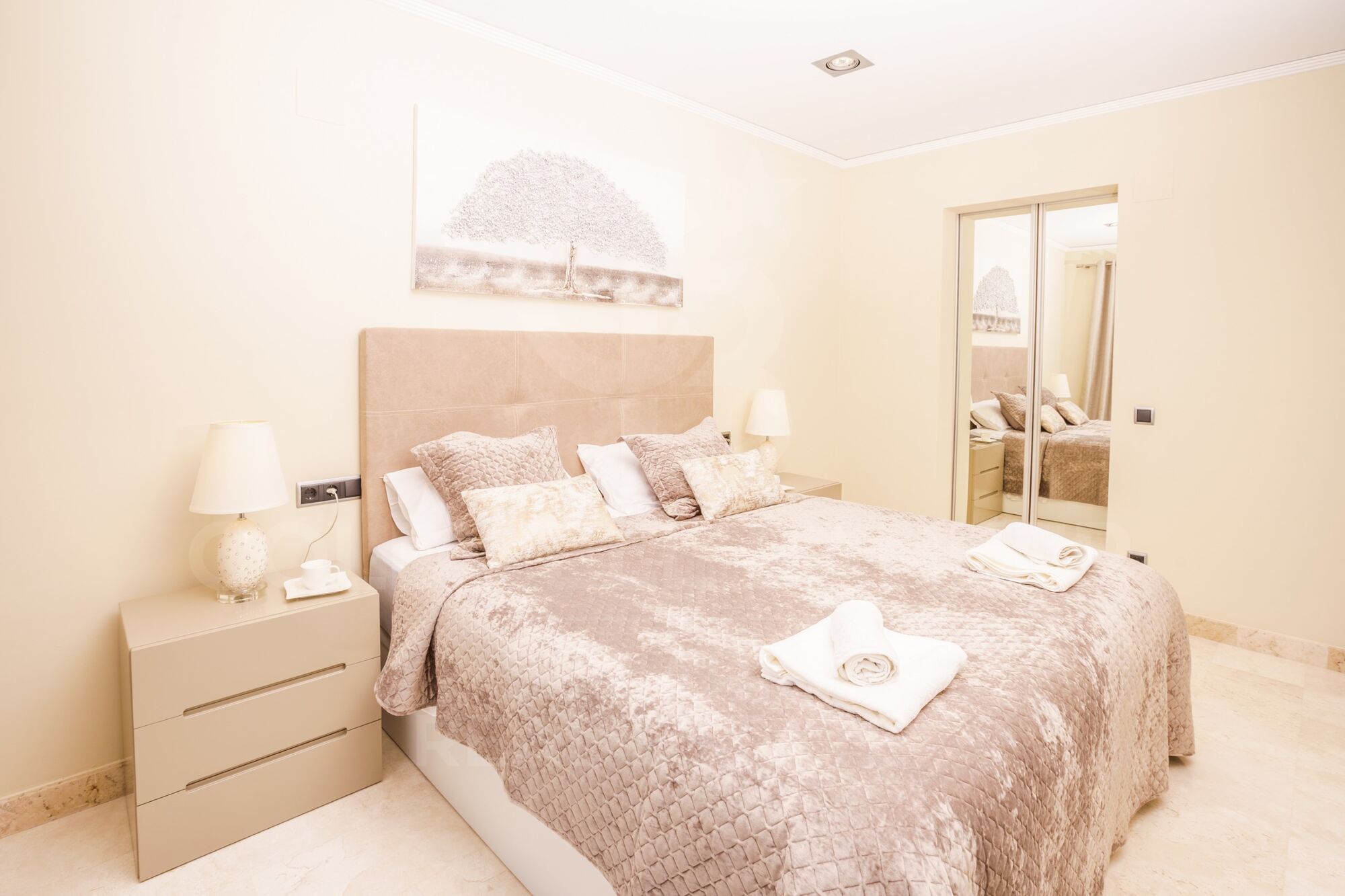 MAISON D'ORCHIDÉE avec vue incroyable