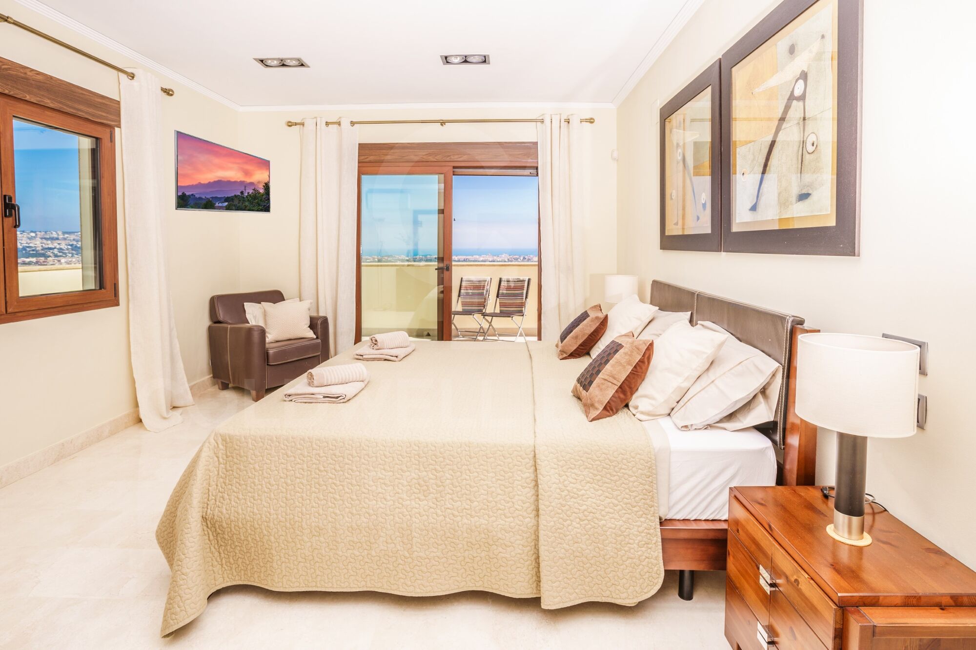 CASA ORQUÍDEA con increíbles vistas