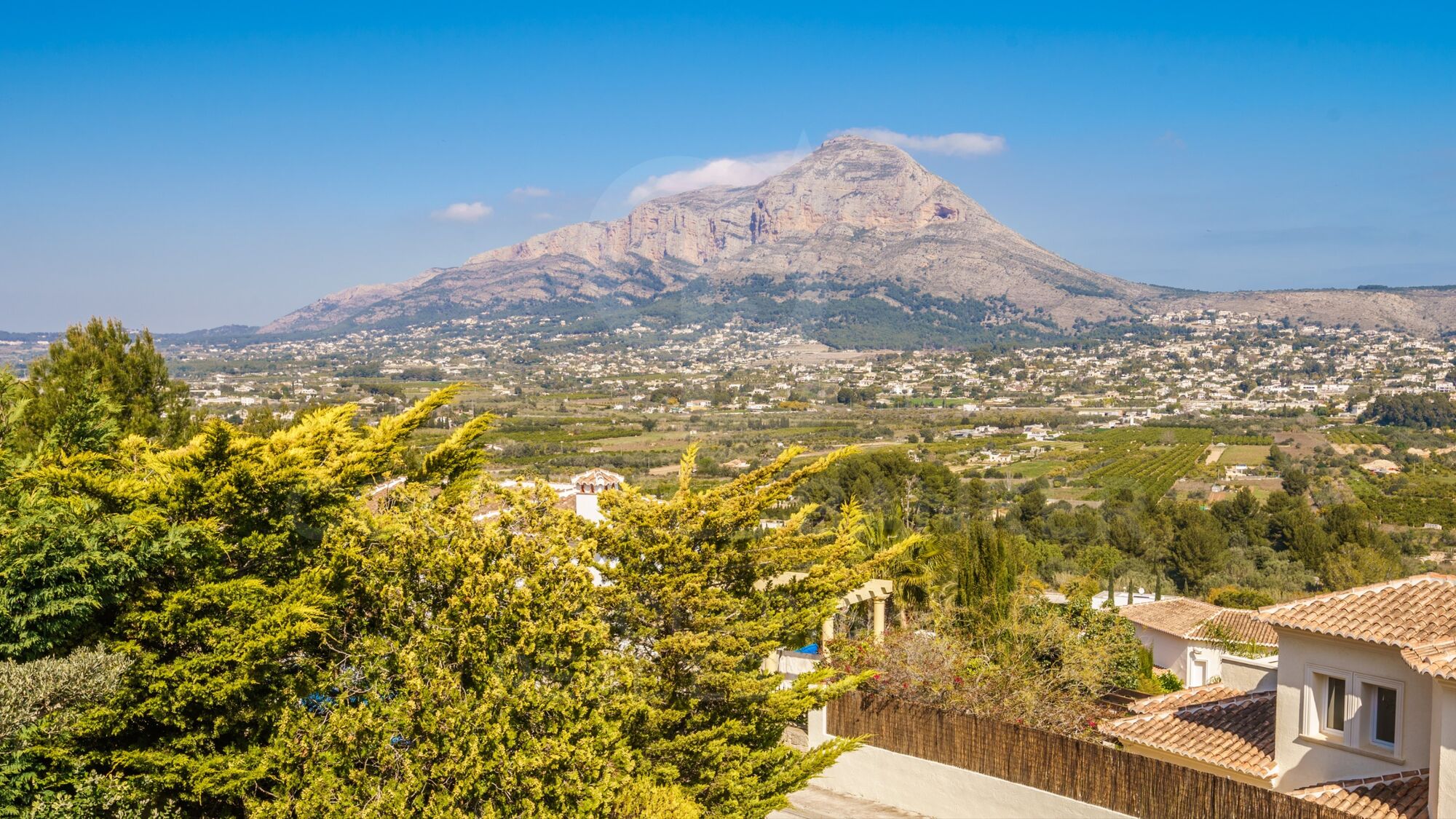 ORCHID HOUSE with incredible view