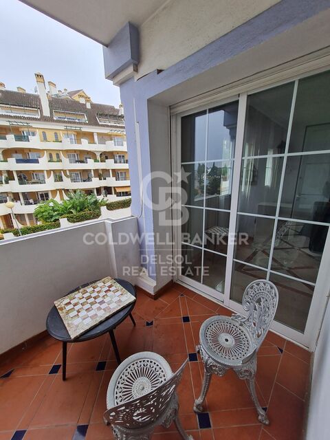 2 bedroom apartment in Nueva Andalucia for long term rental