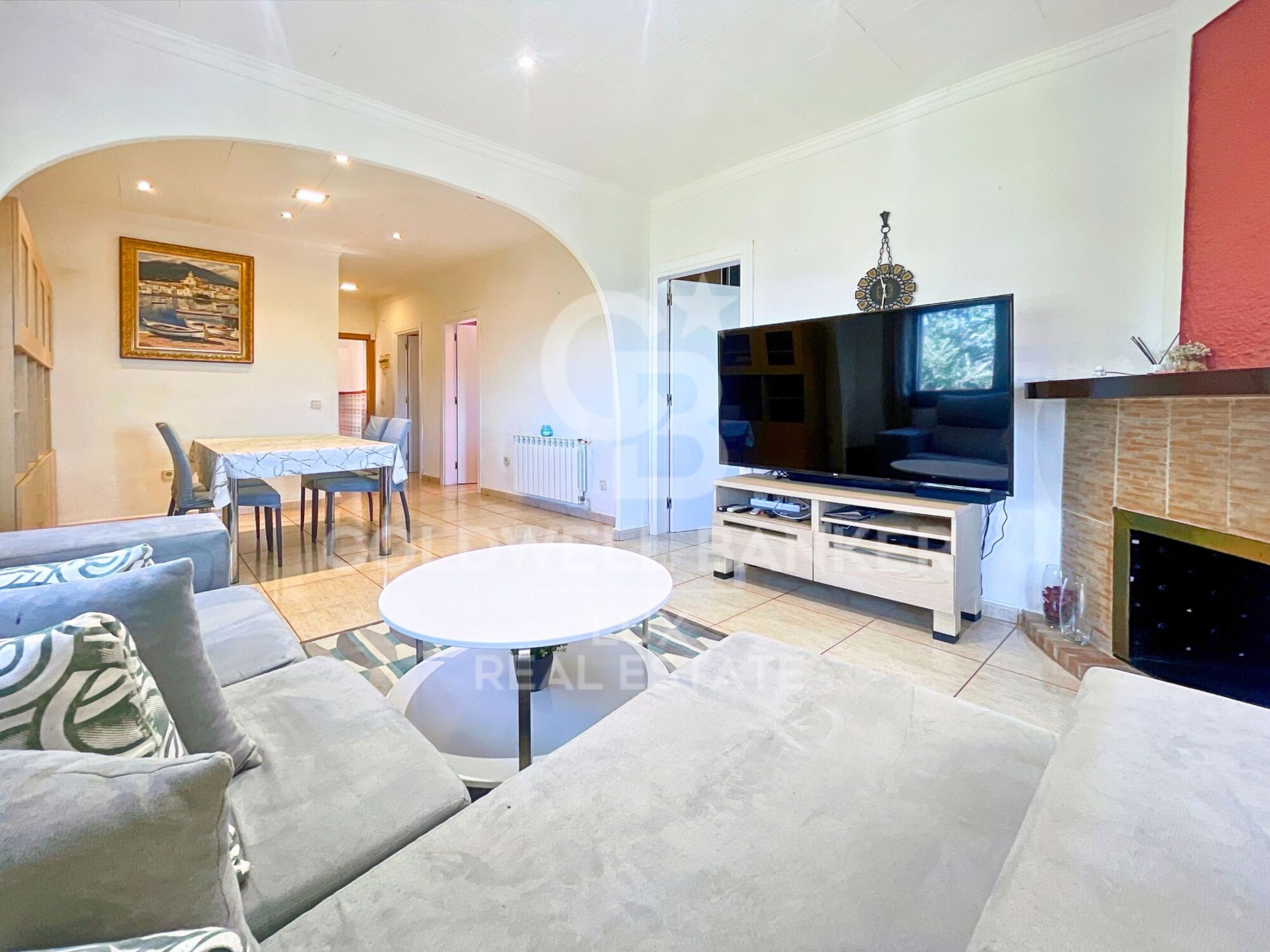 Haus mit Meerblick und 500 m vom Zentrum von Roses entfernt