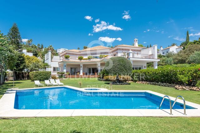 Stunning Villa in El Paraíso, Benahavís for sale