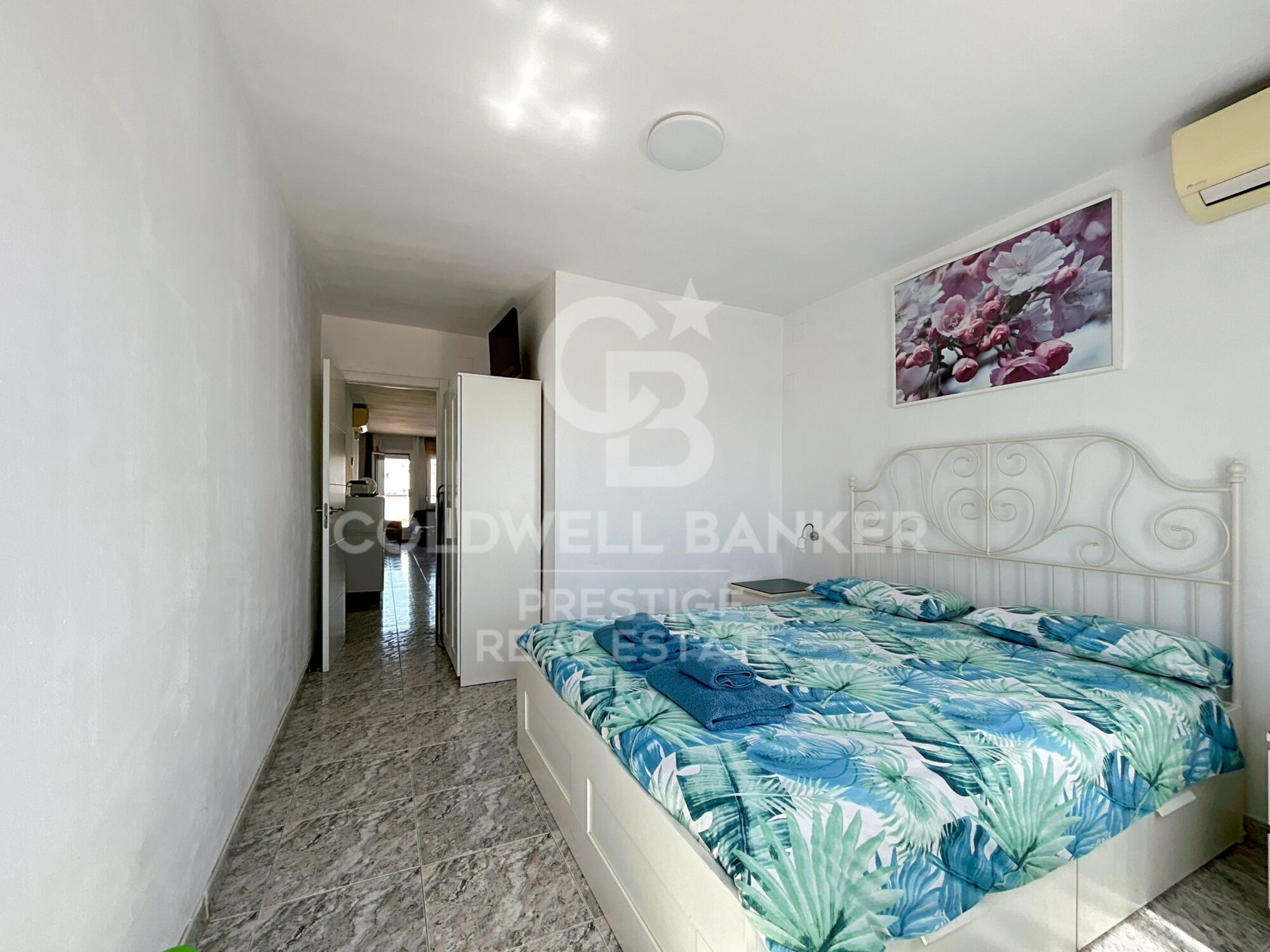 Penthouse with tourist license right next to CampNou