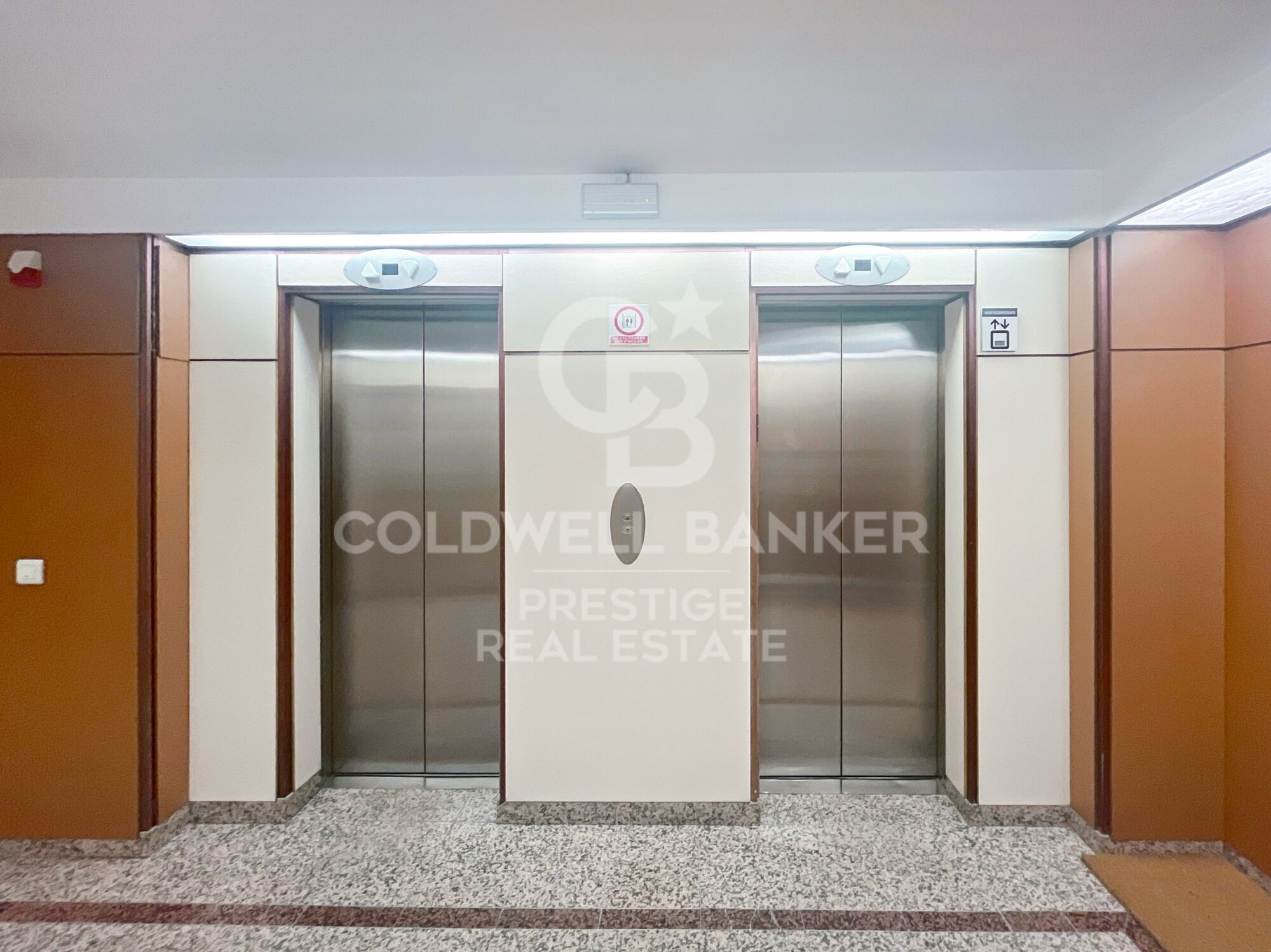 For sale representative office with views on Paseo de Gracia