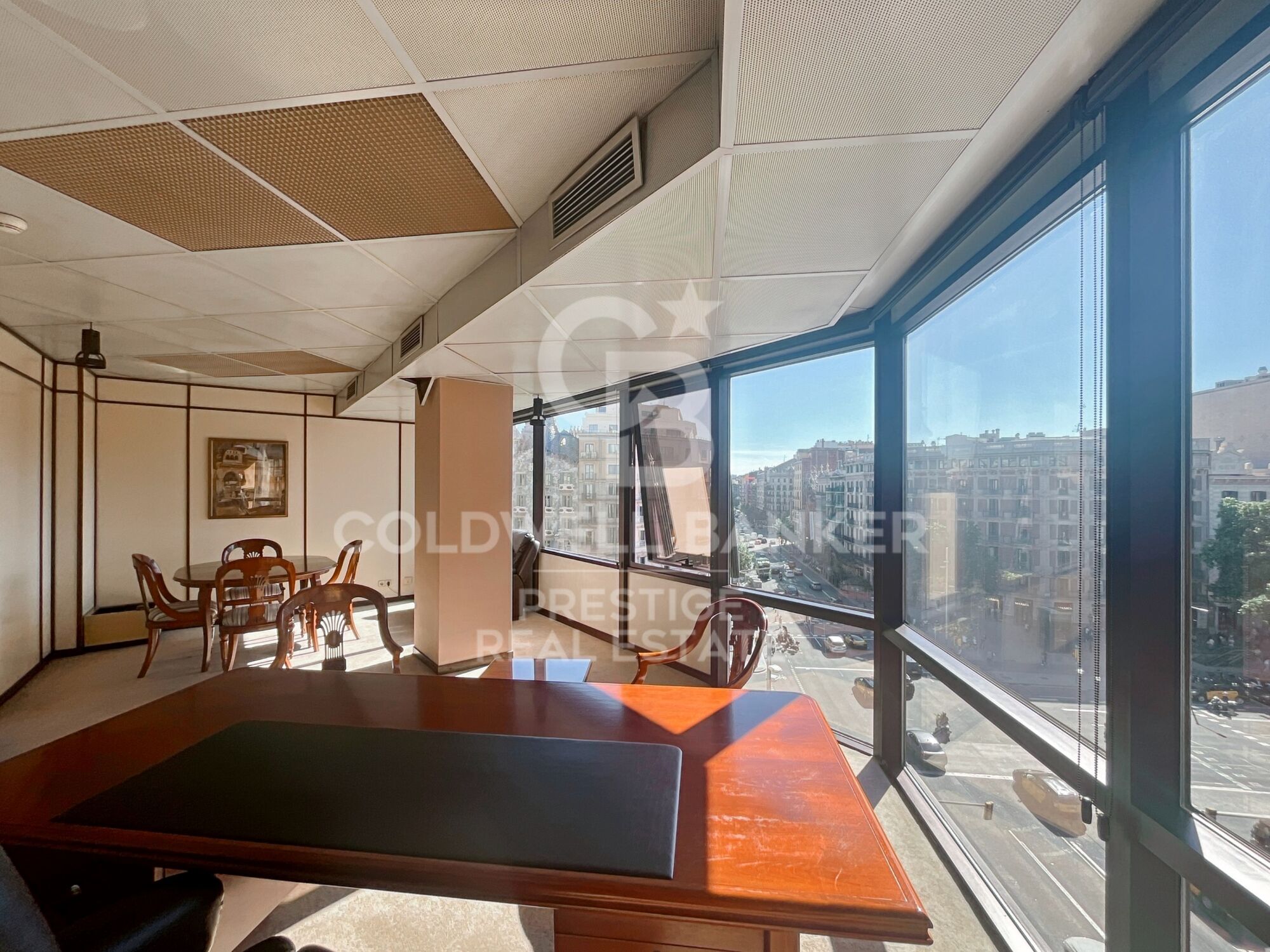 For sale representative office with views on Paseo de Gracia