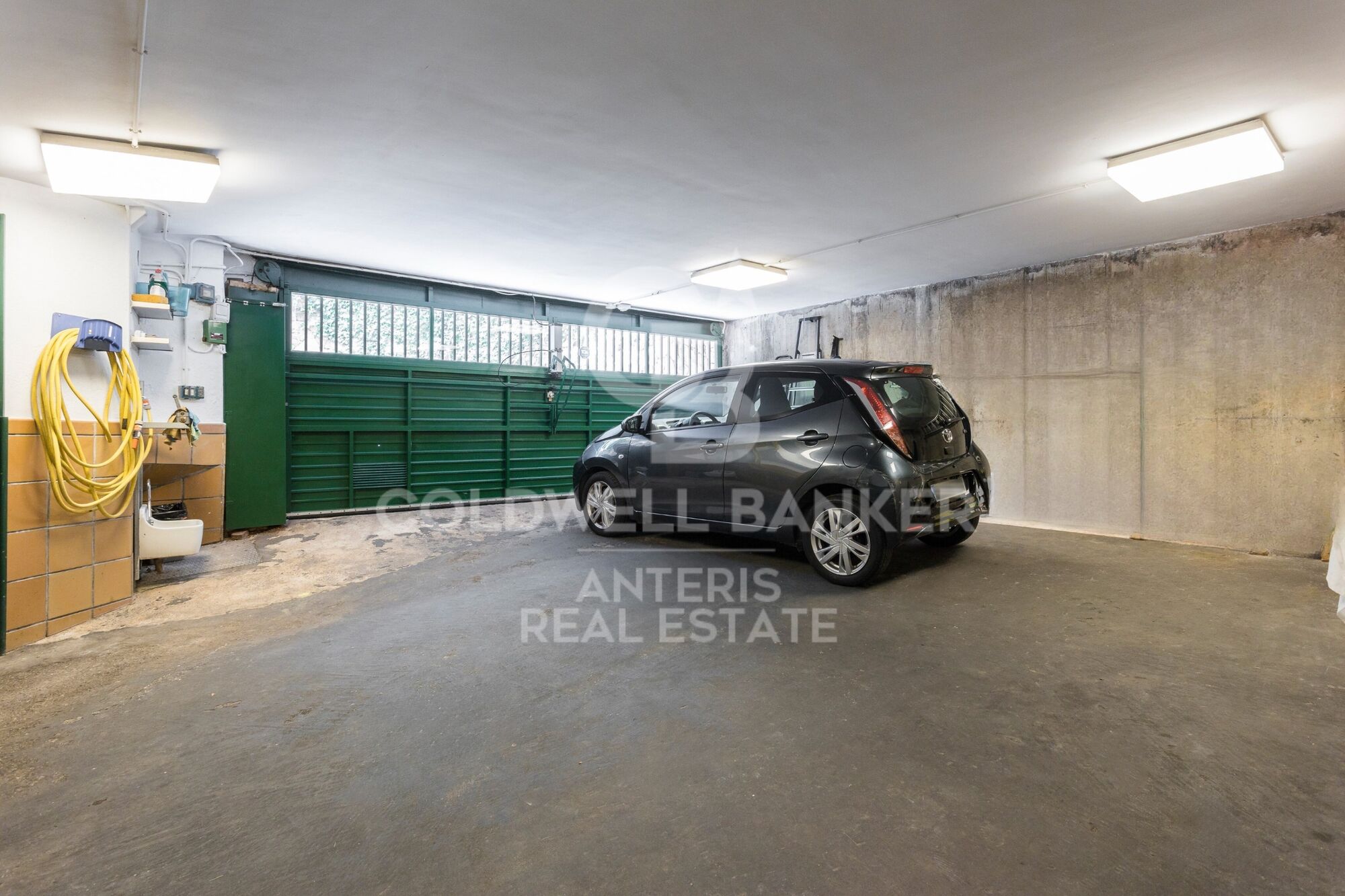 Wonderful villa with green areas in prestigious Pedralbes