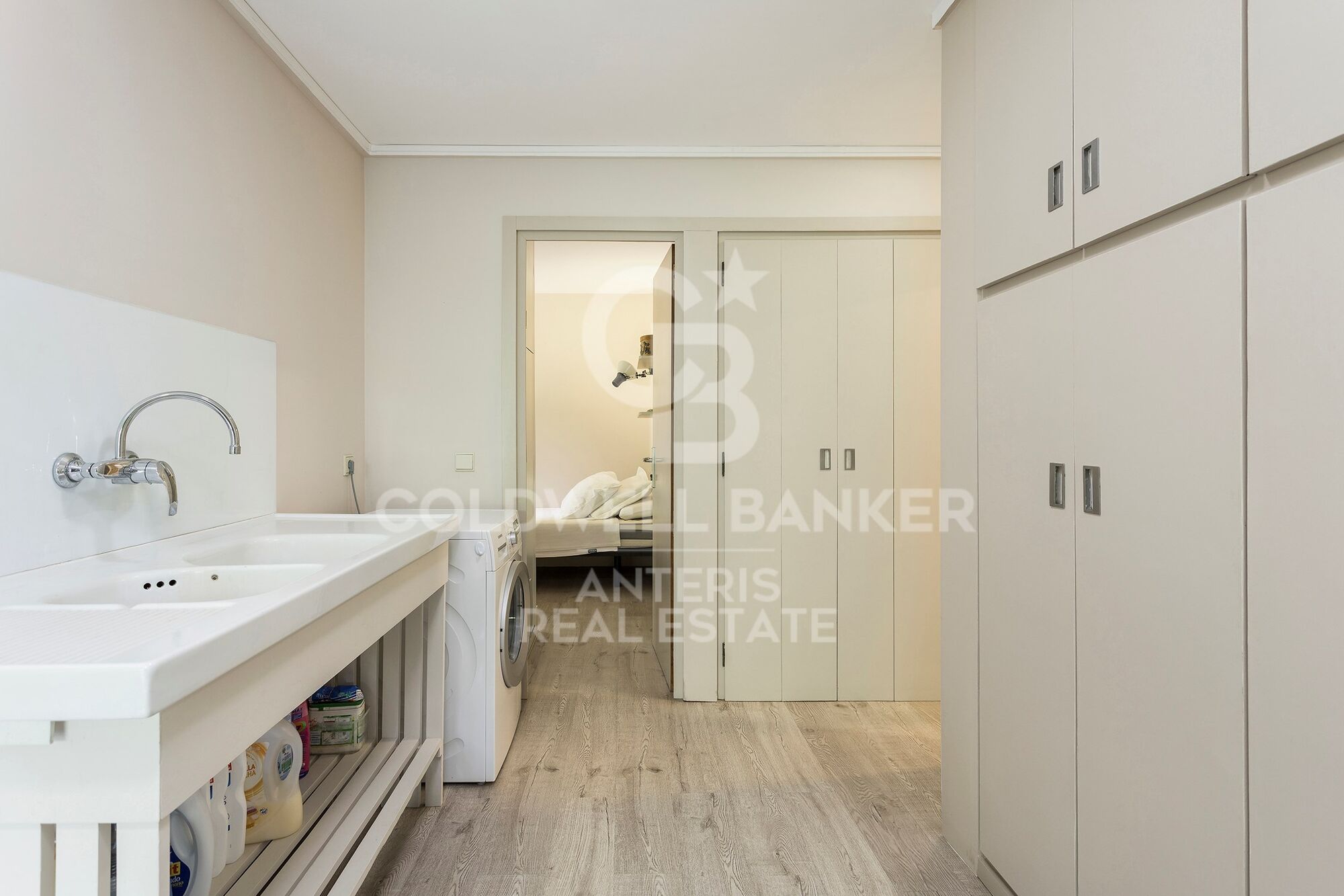 Wonderful villa with green areas in prestigious Pedralbes