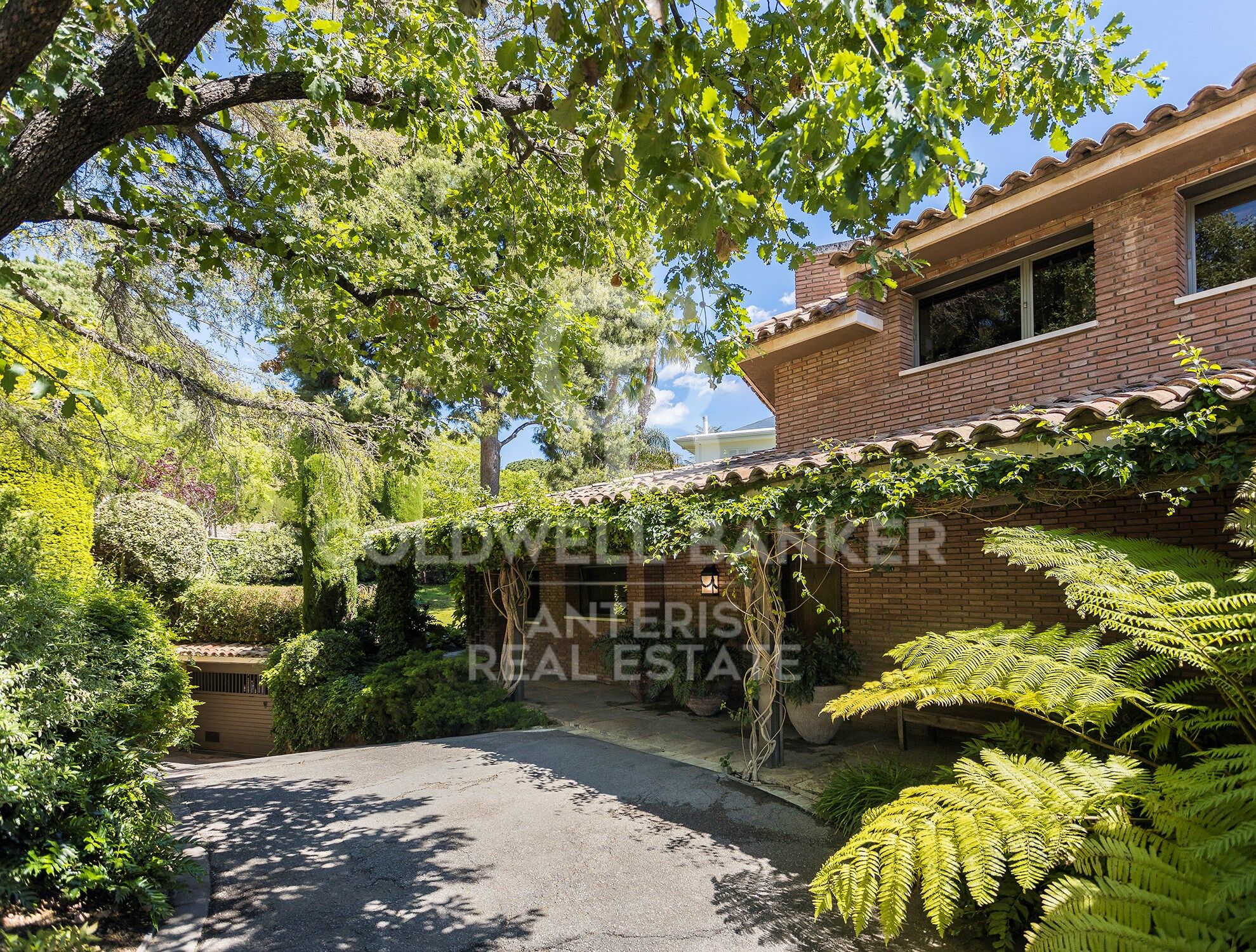 Maravillosa villa con exteriores increíbles en Pedralbes