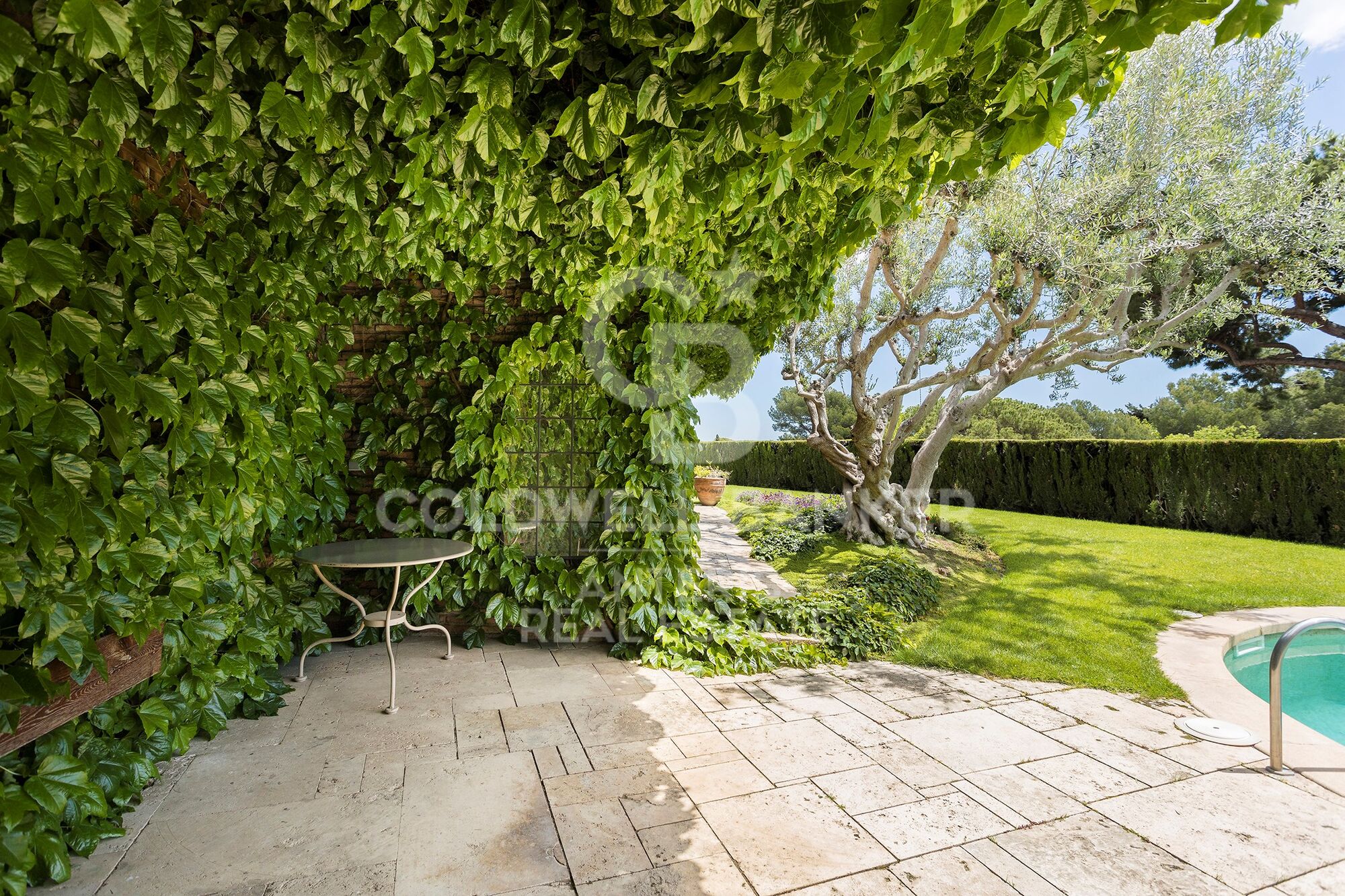 Maravillosa villa con exteriores increíbles en Pedralbes