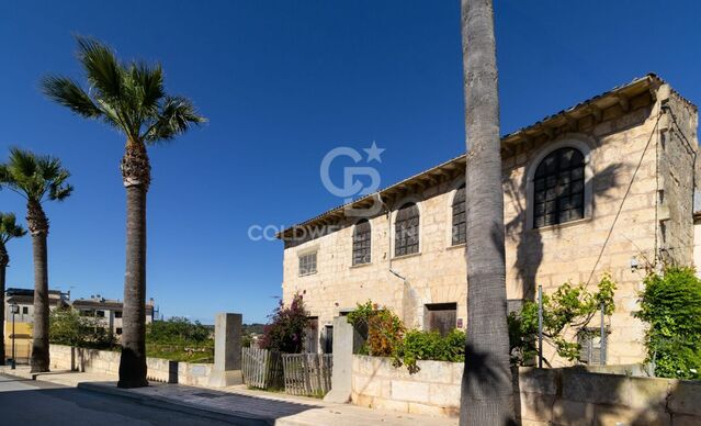 Unique Opportunity in Santa Margalida: Manor Residence, Luxury Apartments or Boutique Hotel
