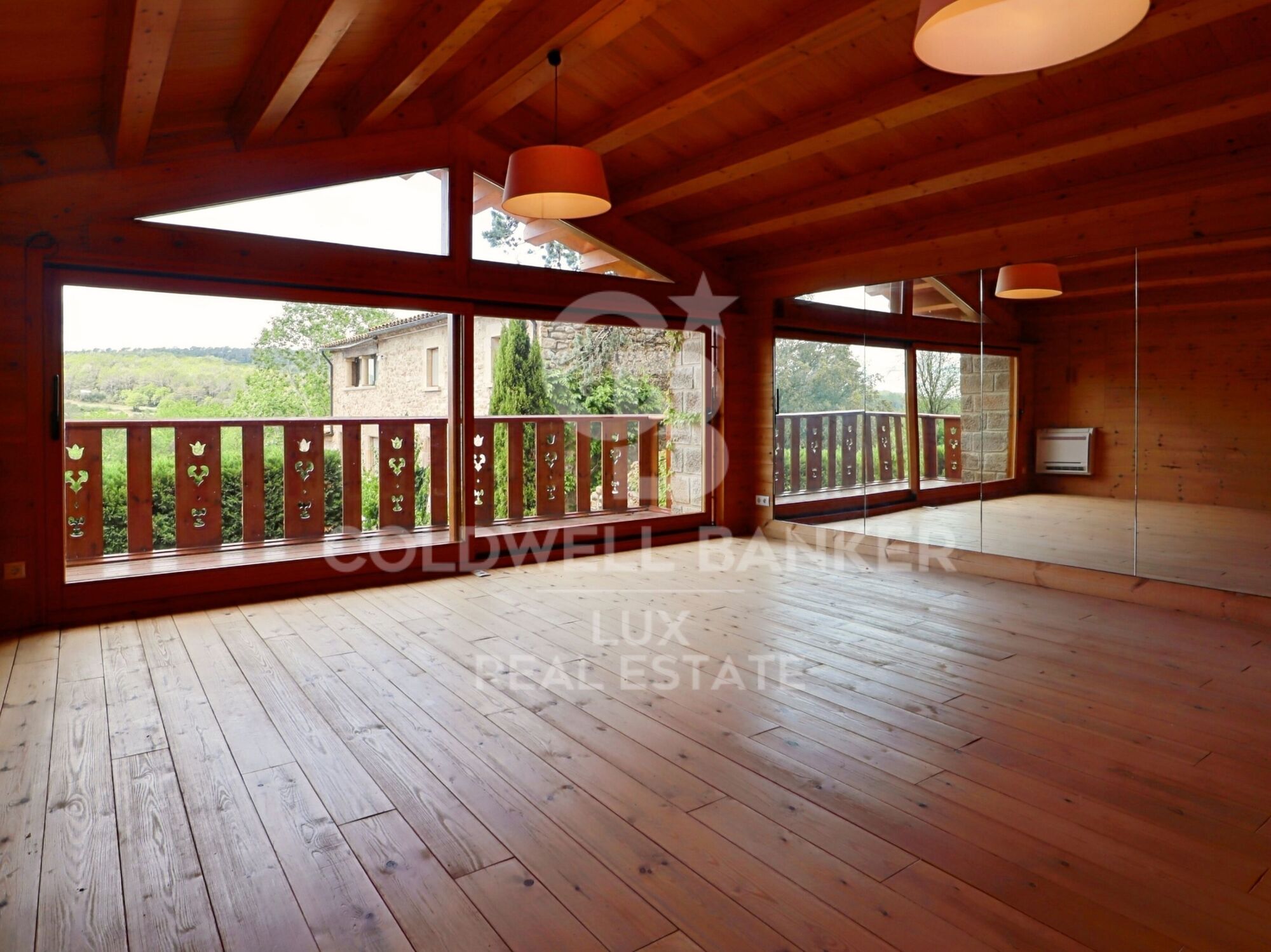 Mas en Pierre du 19ème Siècle avec Prestations de Luxe, Catalogne