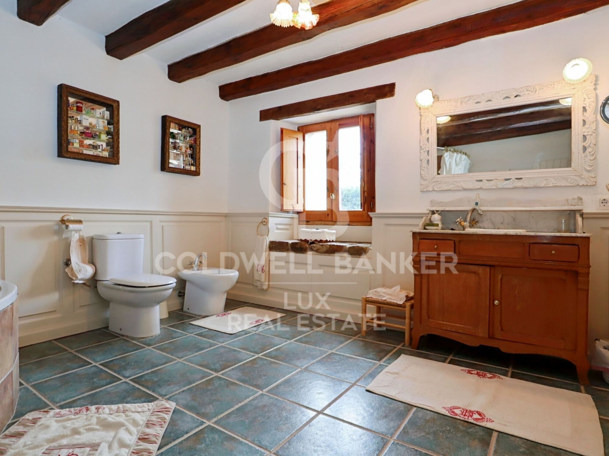 19th Century Stone Mas with Luxury Features, Catalonia