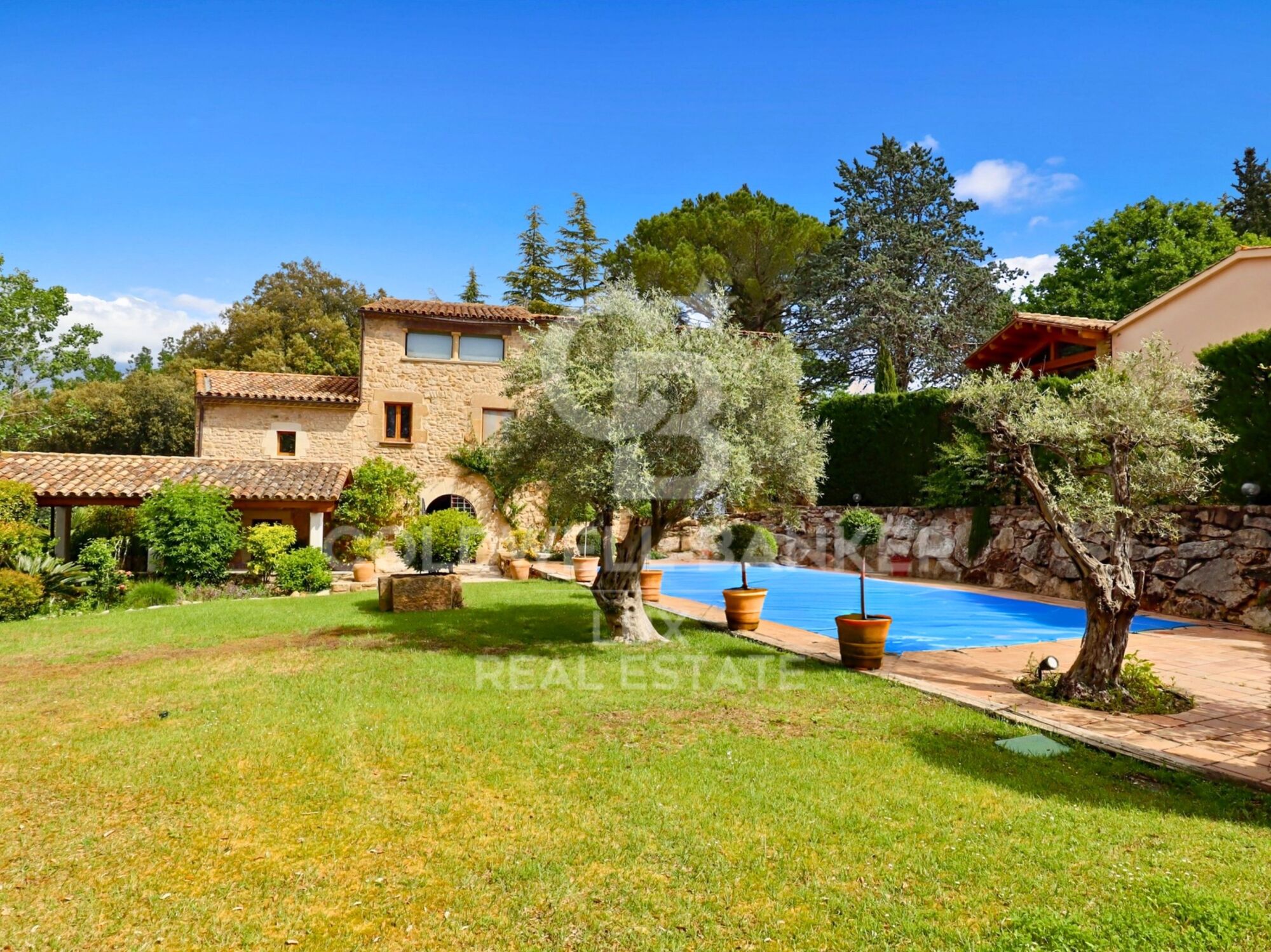 19th Century Stone Mas with Luxury Features, Catalonia