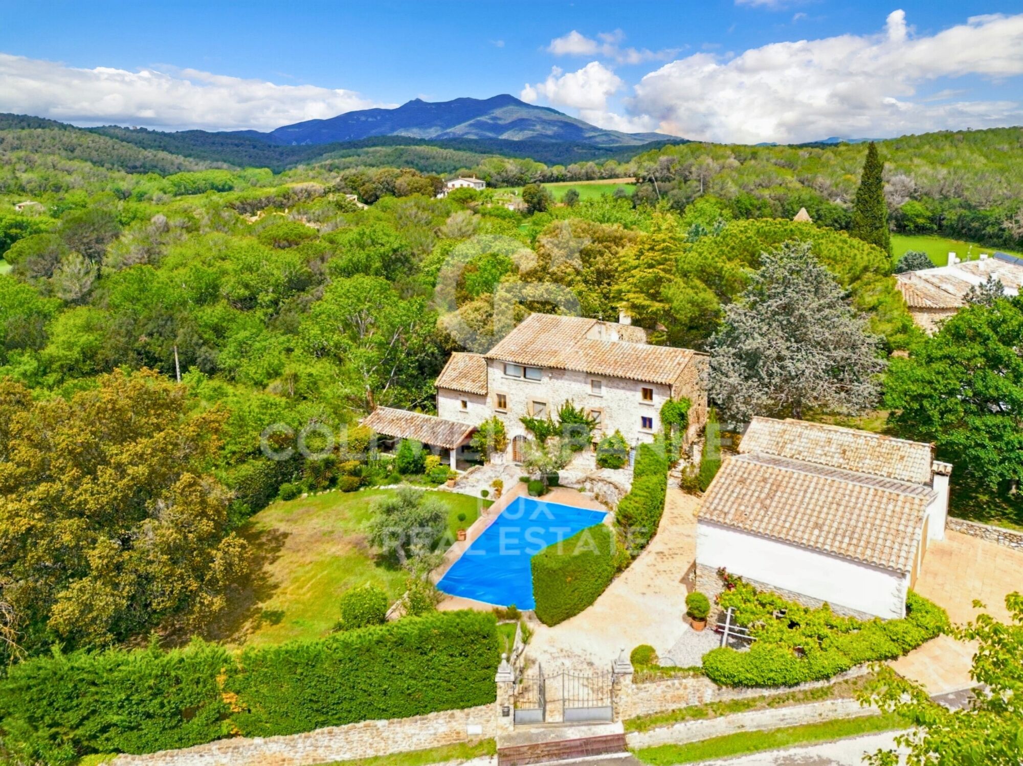 19th Century Stone Mas with Luxury Features, Catalonia