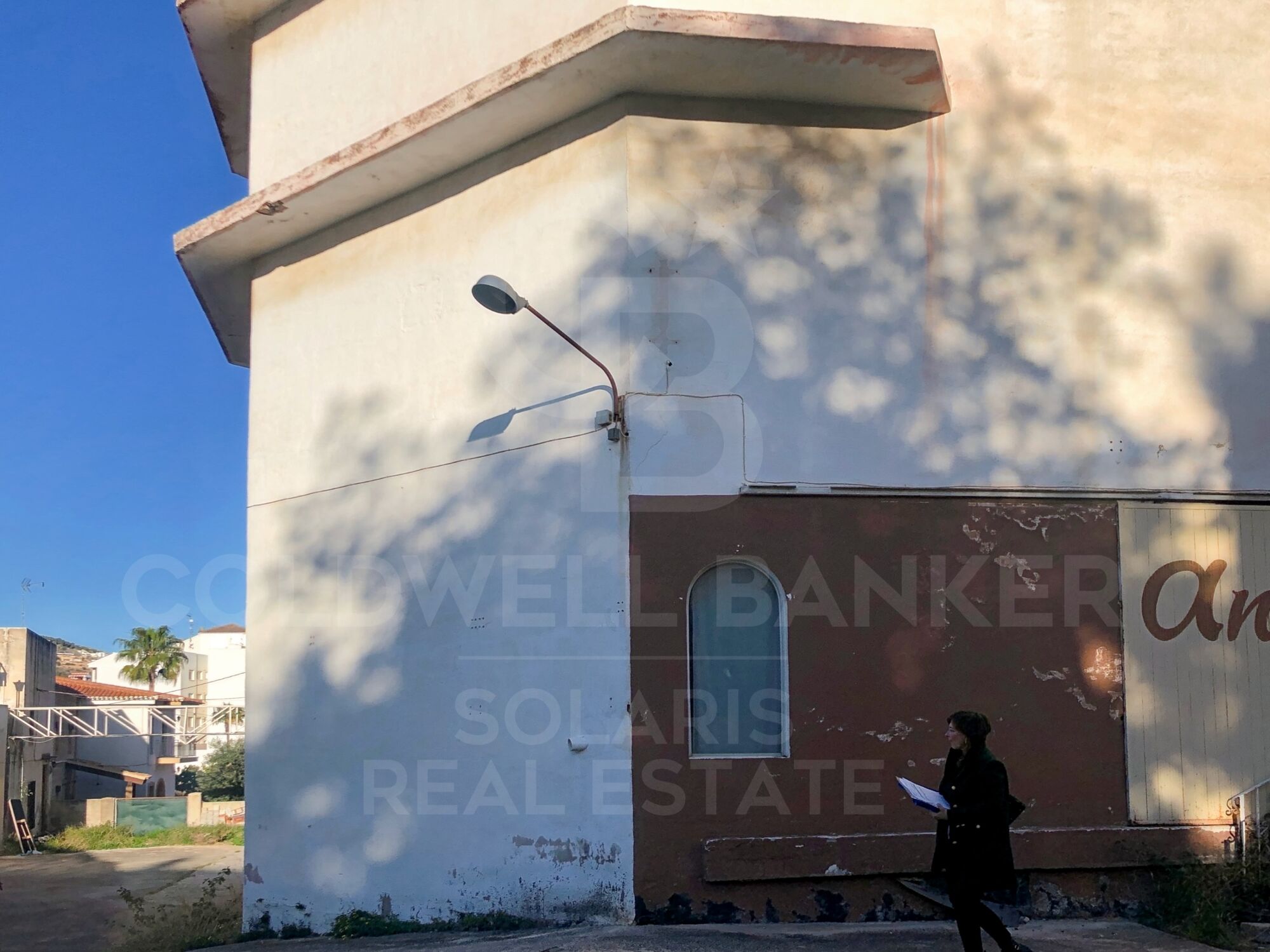 Fábrica de Muebles en el corazón de Jávea - Oportunidad única de inversión