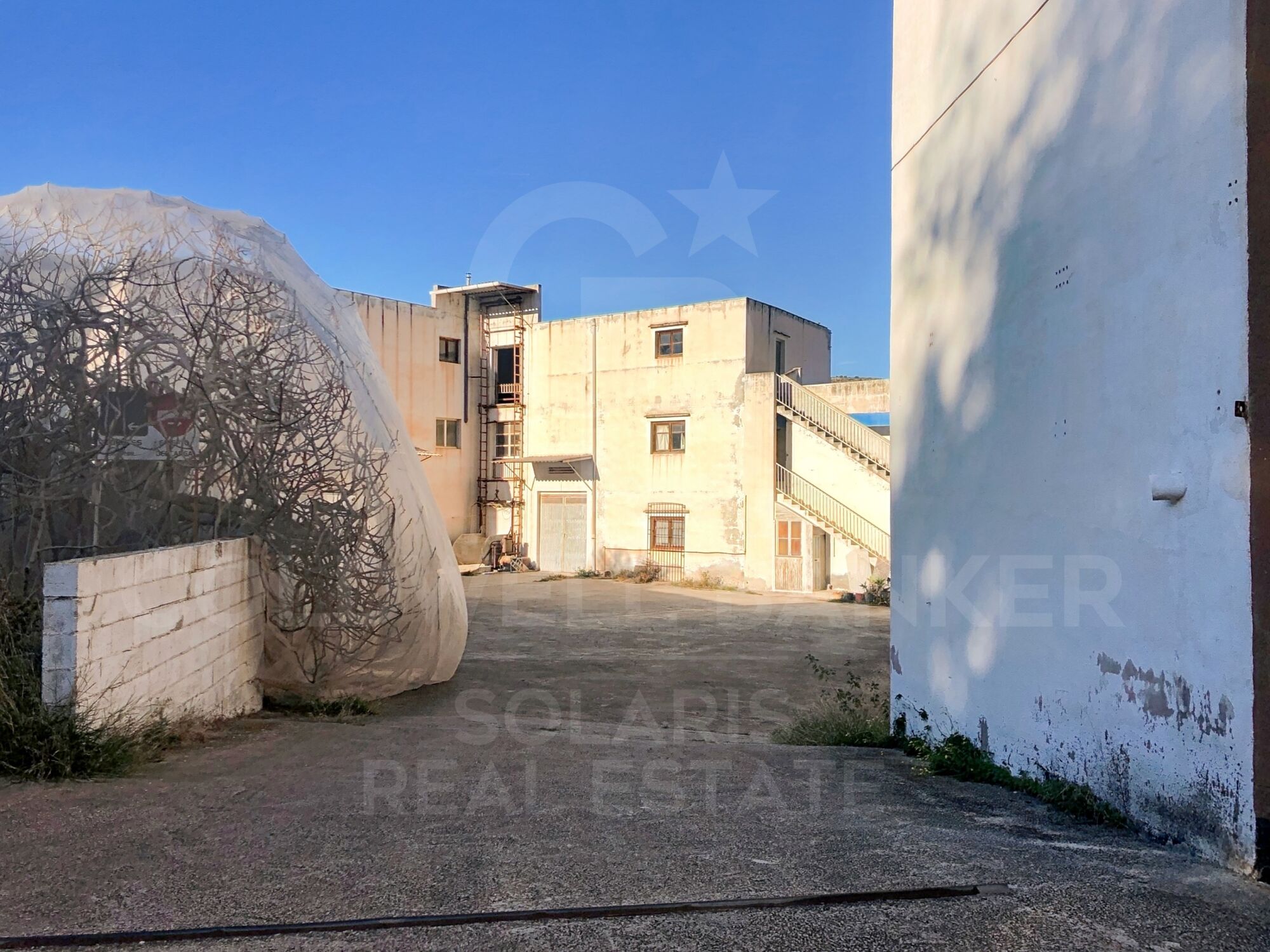 Opportunité d'usine de meubles