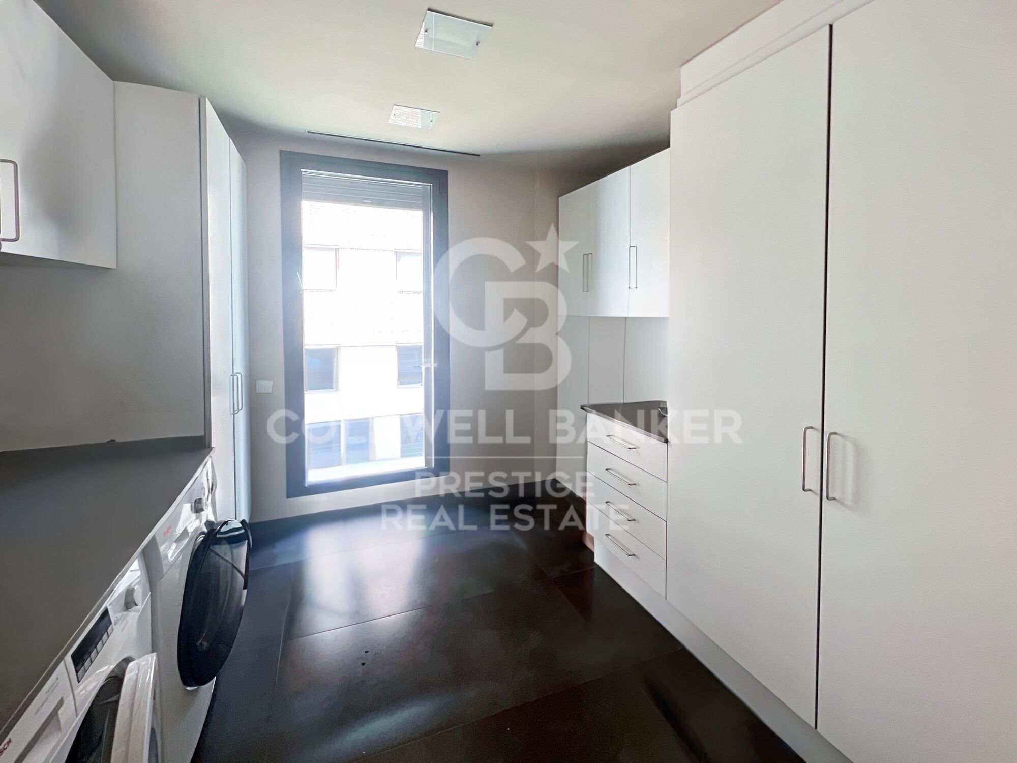 Luxuswohnung in Bonanova mit Gemeinschaftsbereich.