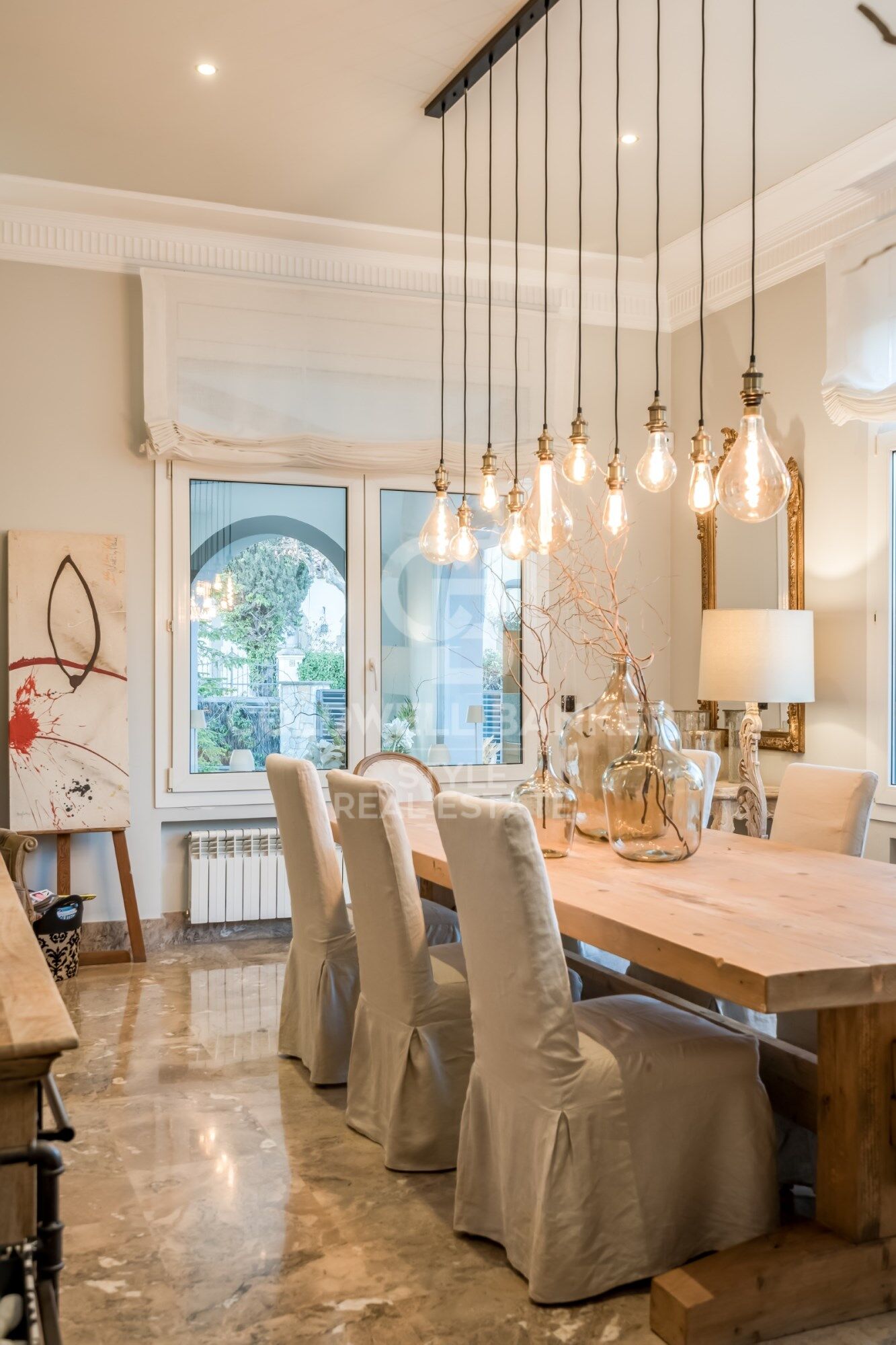 Elegance and exclusivity a step away from the center