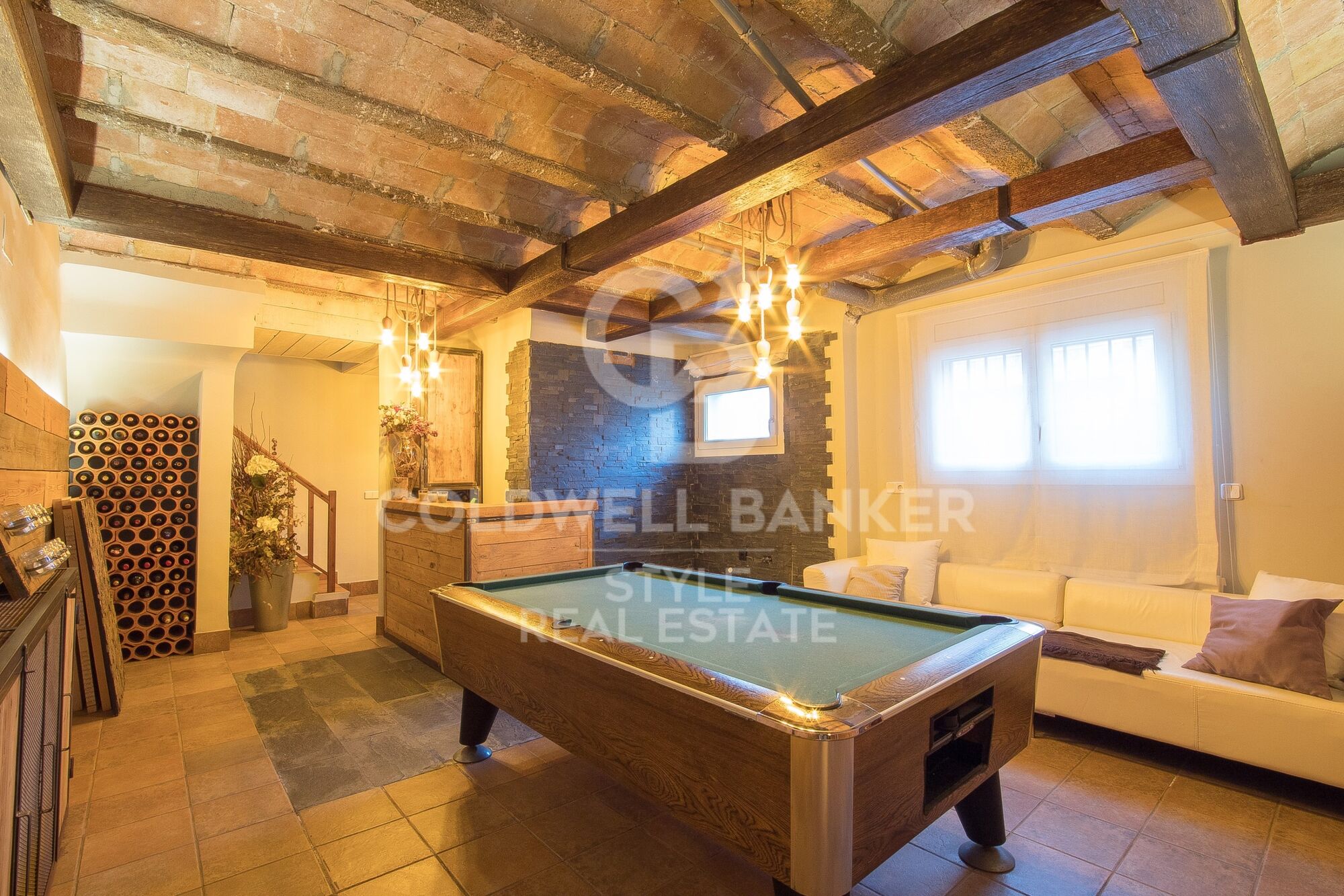 Elegance and exclusivity a step away from the center