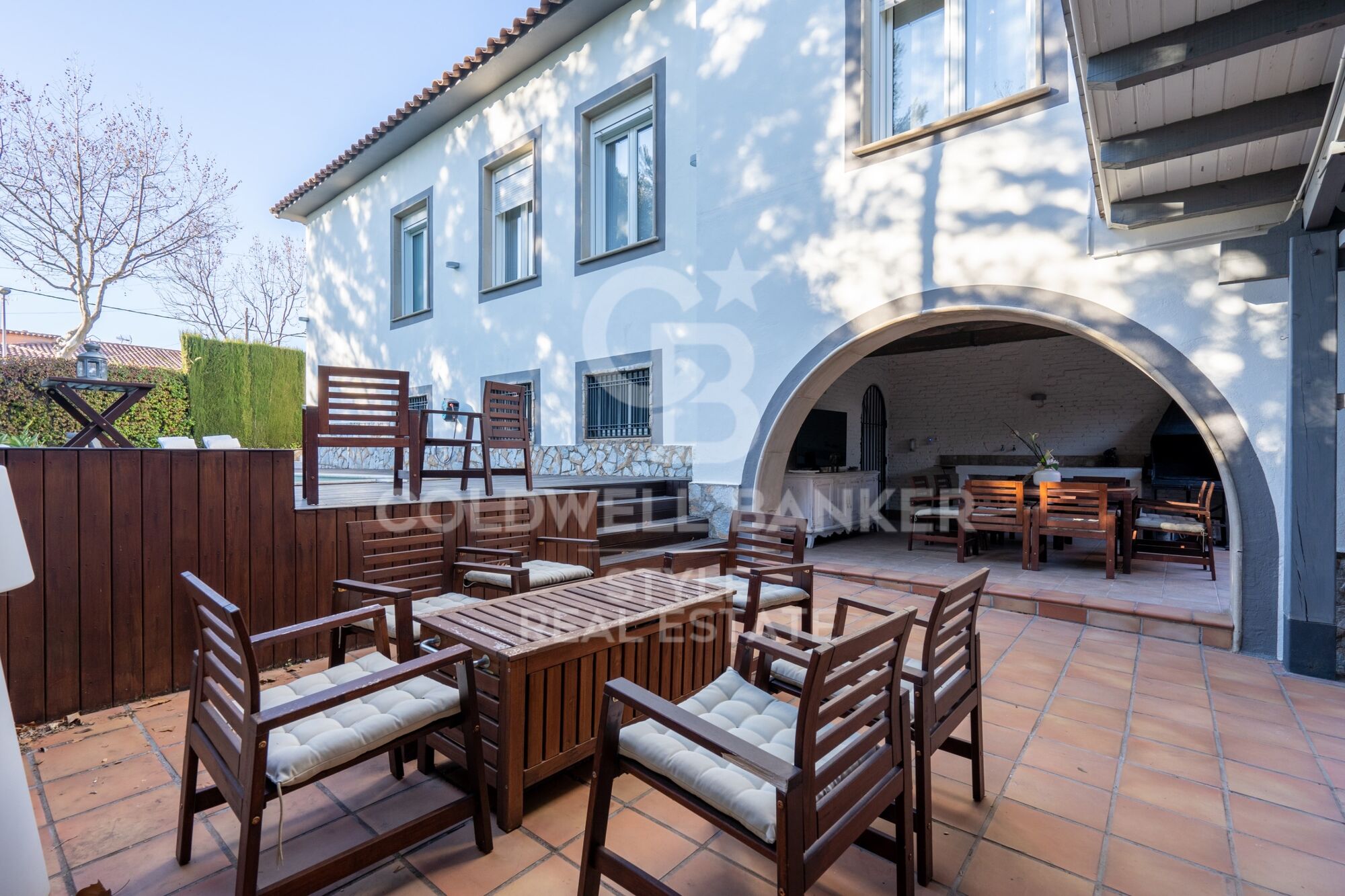 Elegance and exclusivity a step away from the center