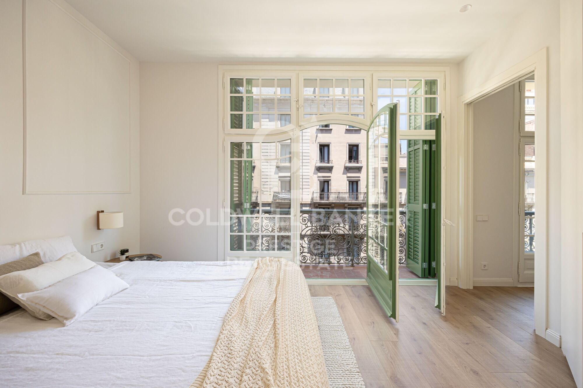 Magnifique appartement rénové à vendre dans le quartier gothique