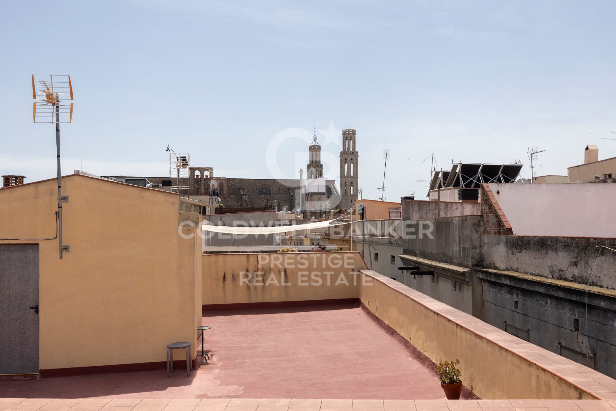 For sale newly refurbished flat in the Born area