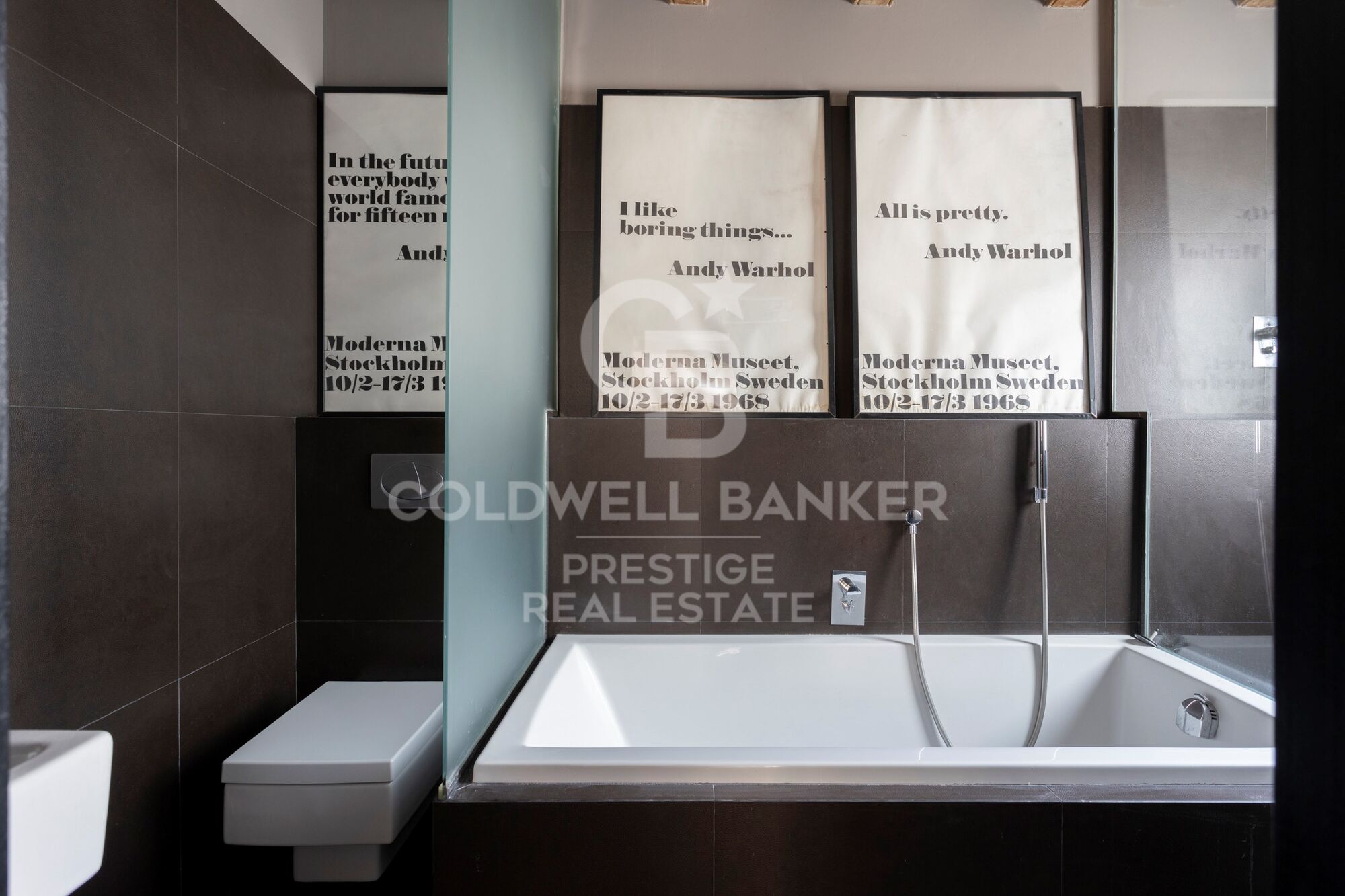 For sale newly refurbished flat in the Born area